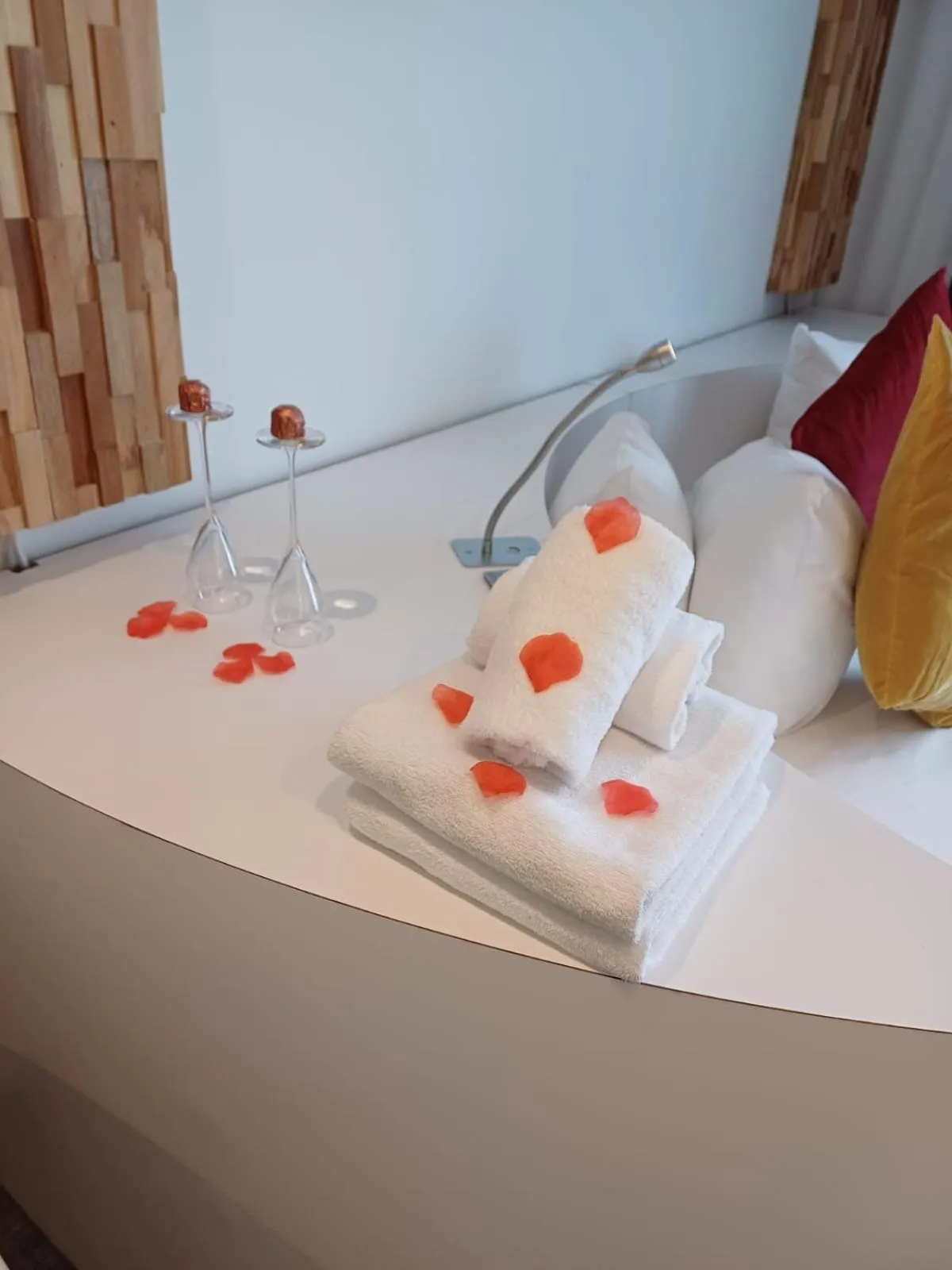 towels in Ibis Styles La Louvière
