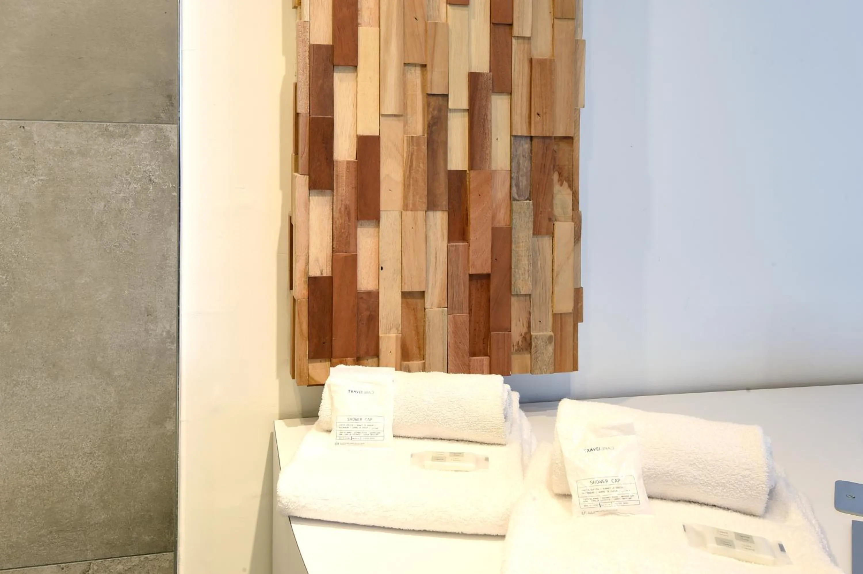 Seating area in Ibis Styles La Louvière