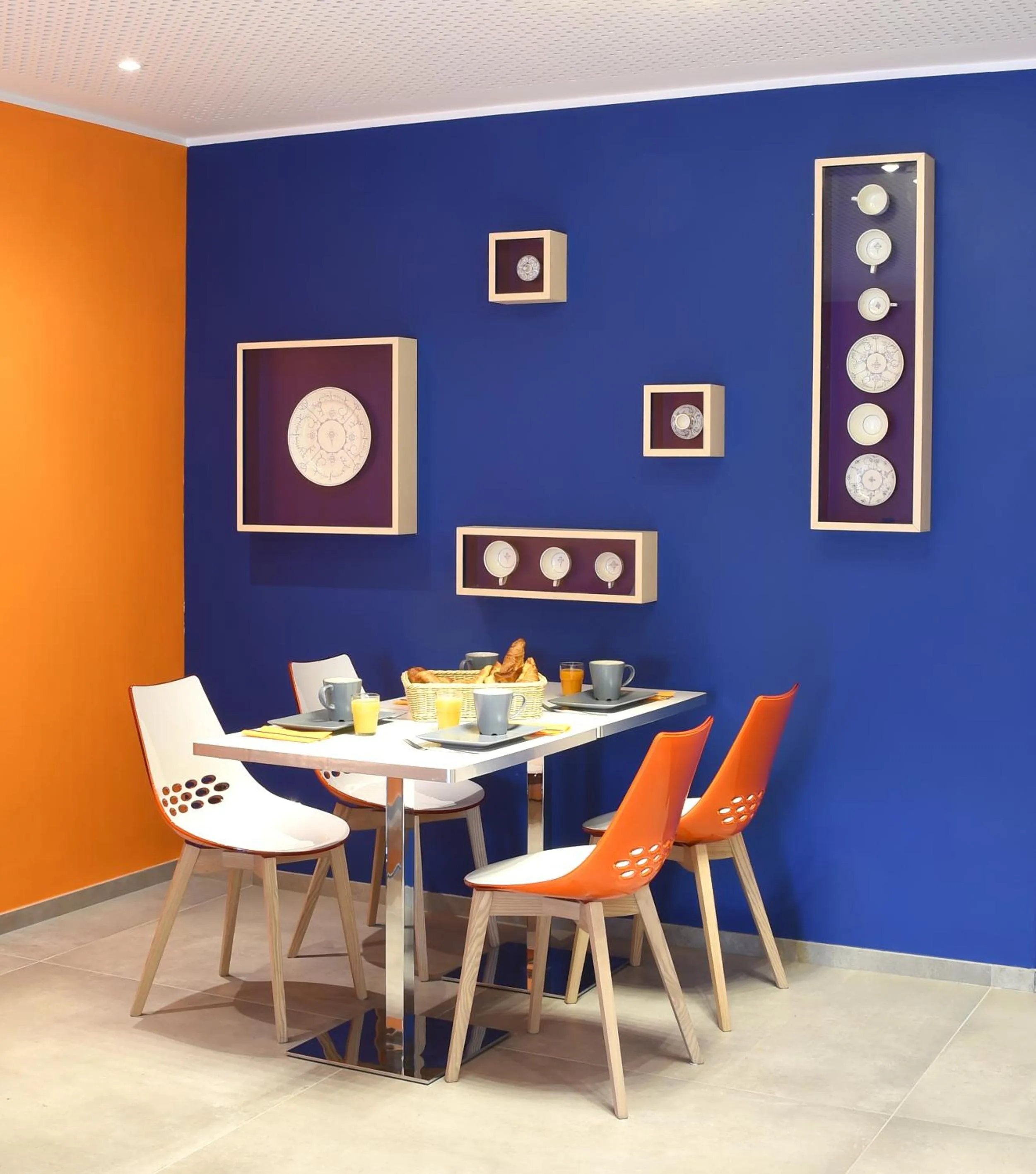 Continental breakfast in Ibis Styles La Louvière