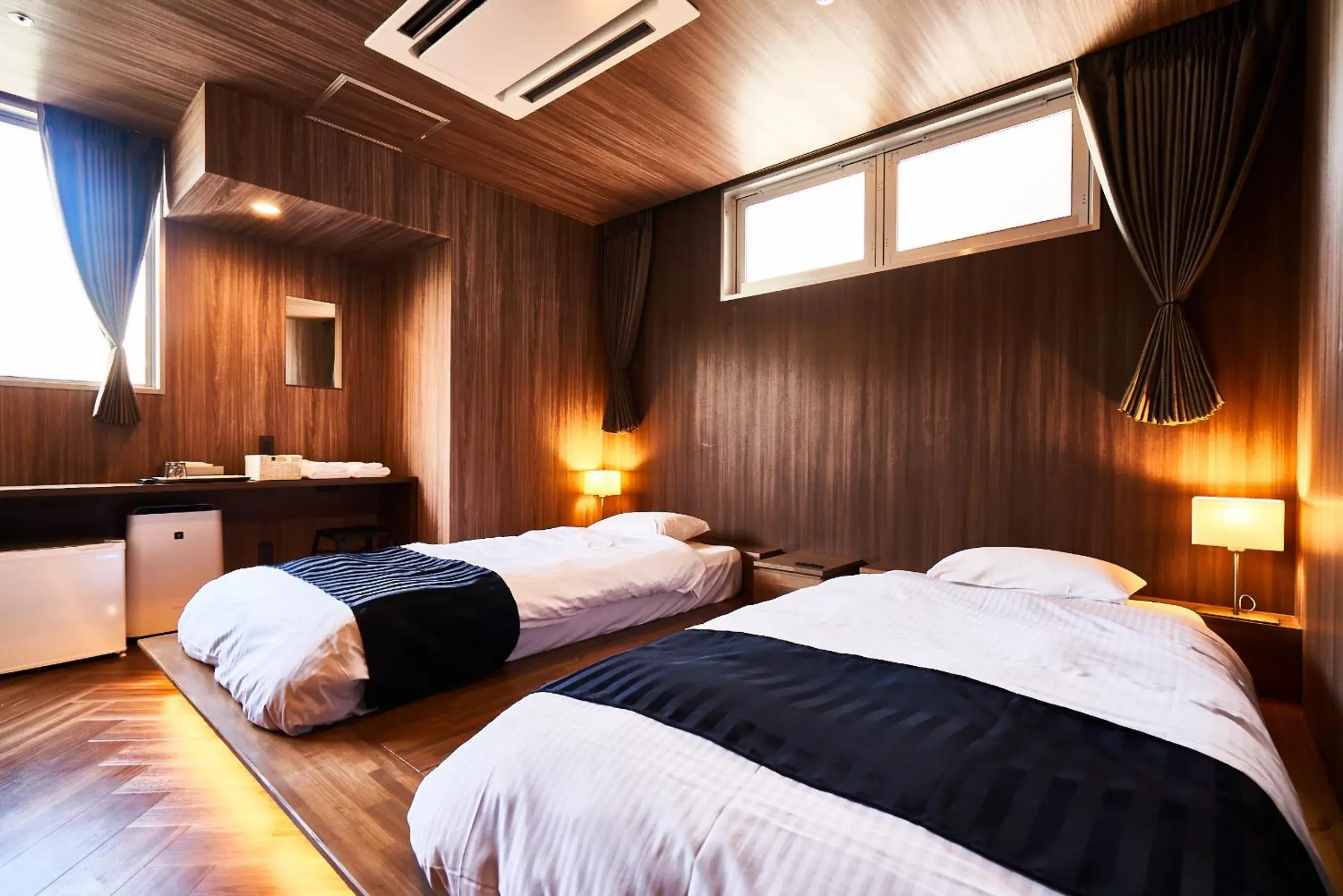 Twin Room with Private Bathroom in &AND HOSTEL HOMMACHI EAST Twin Room with Private Bathroom in &AND HOSTEL HOMMACHI EAST