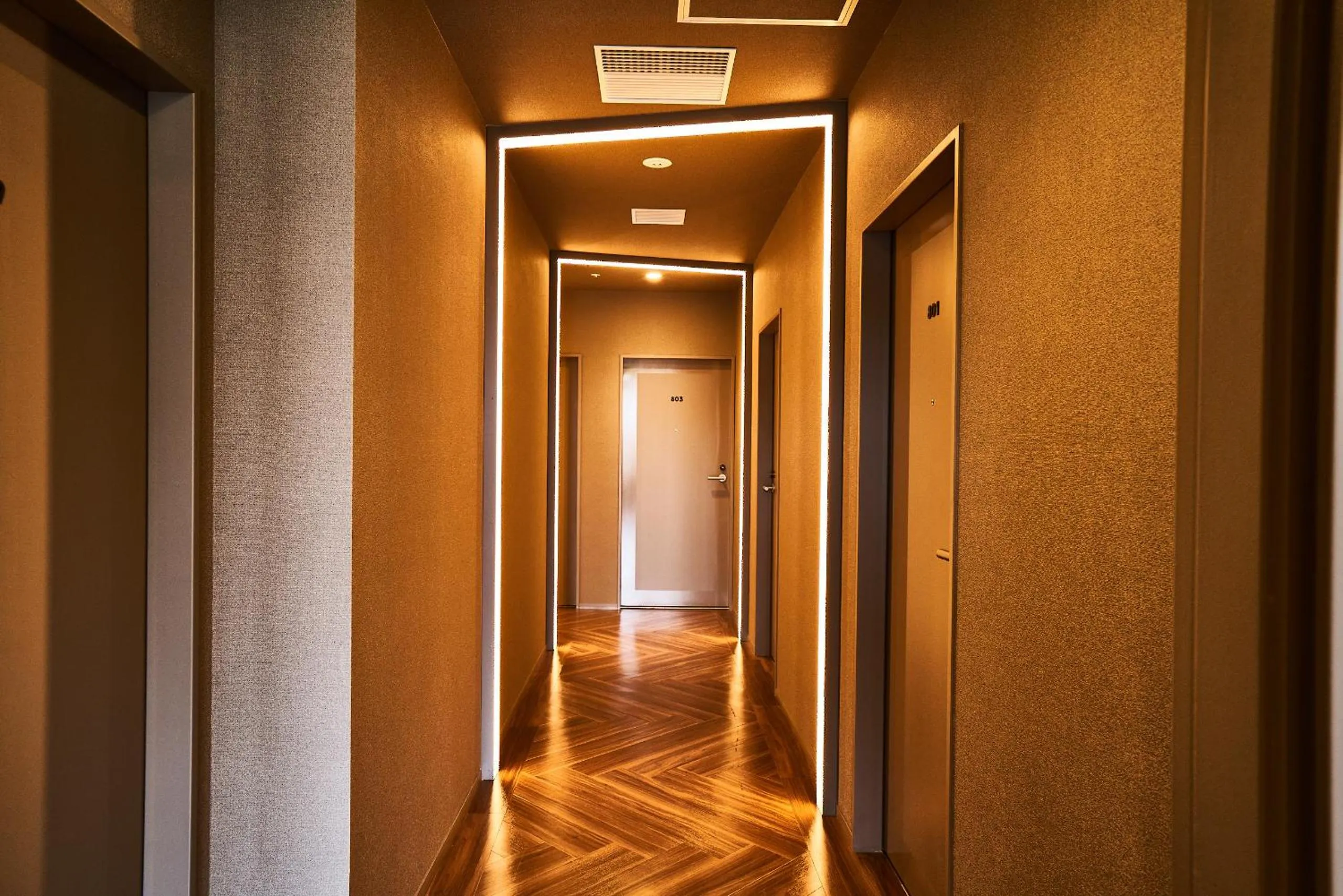 Area and facilities in &AND HOSTEL HOMMACHI EAST