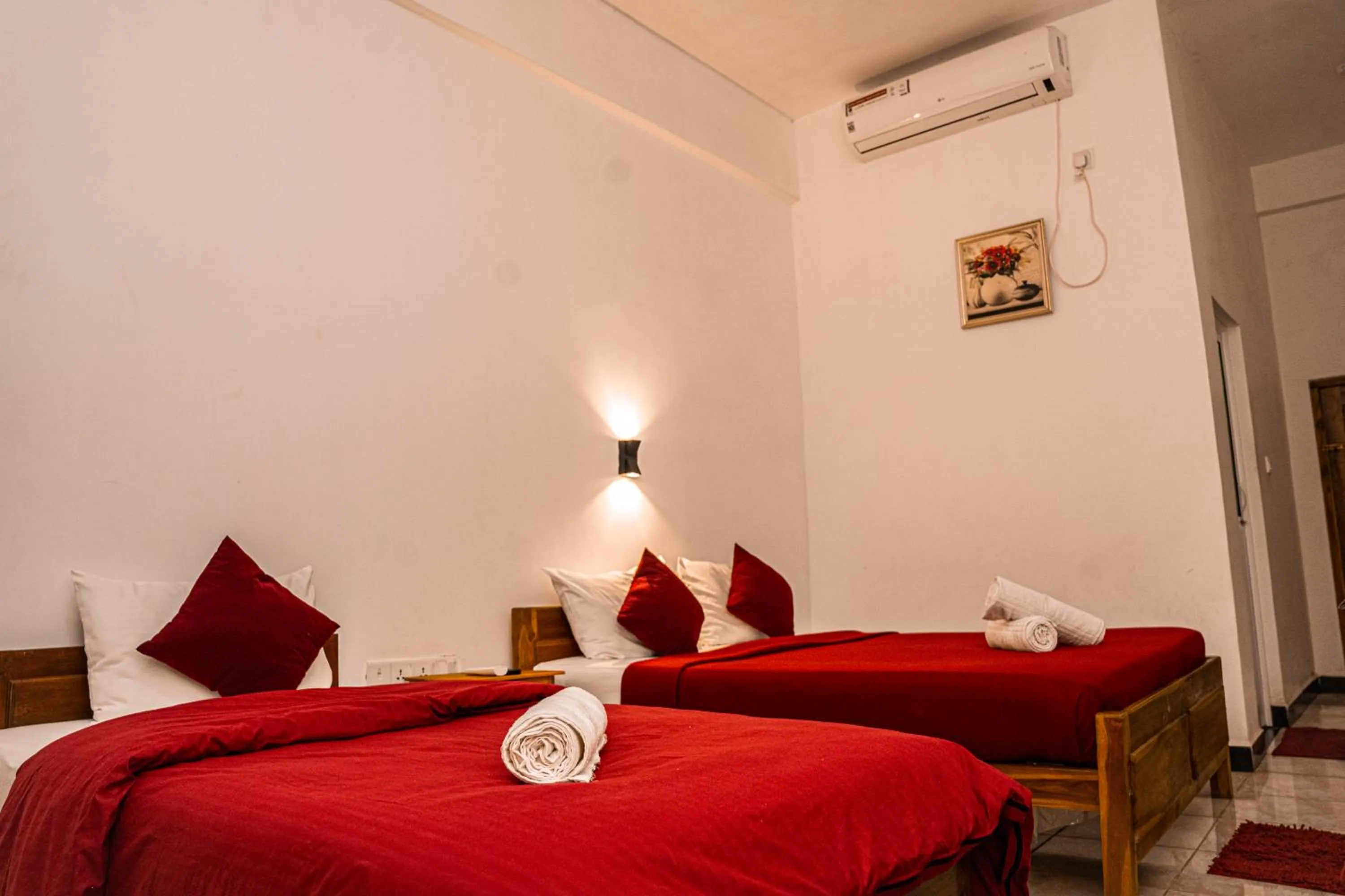 Bed in Theevanni Resort