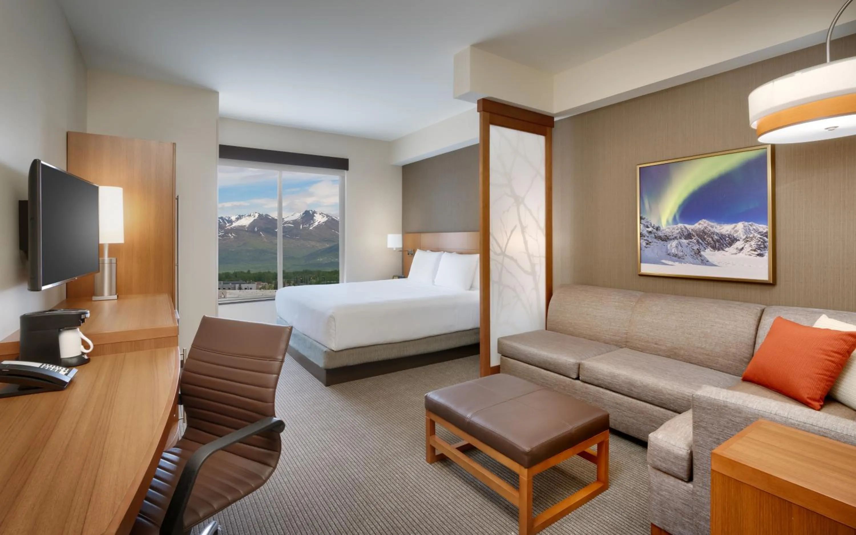 Photo of the whole room, Bed in Hyatt Place Anchorage-Midtown