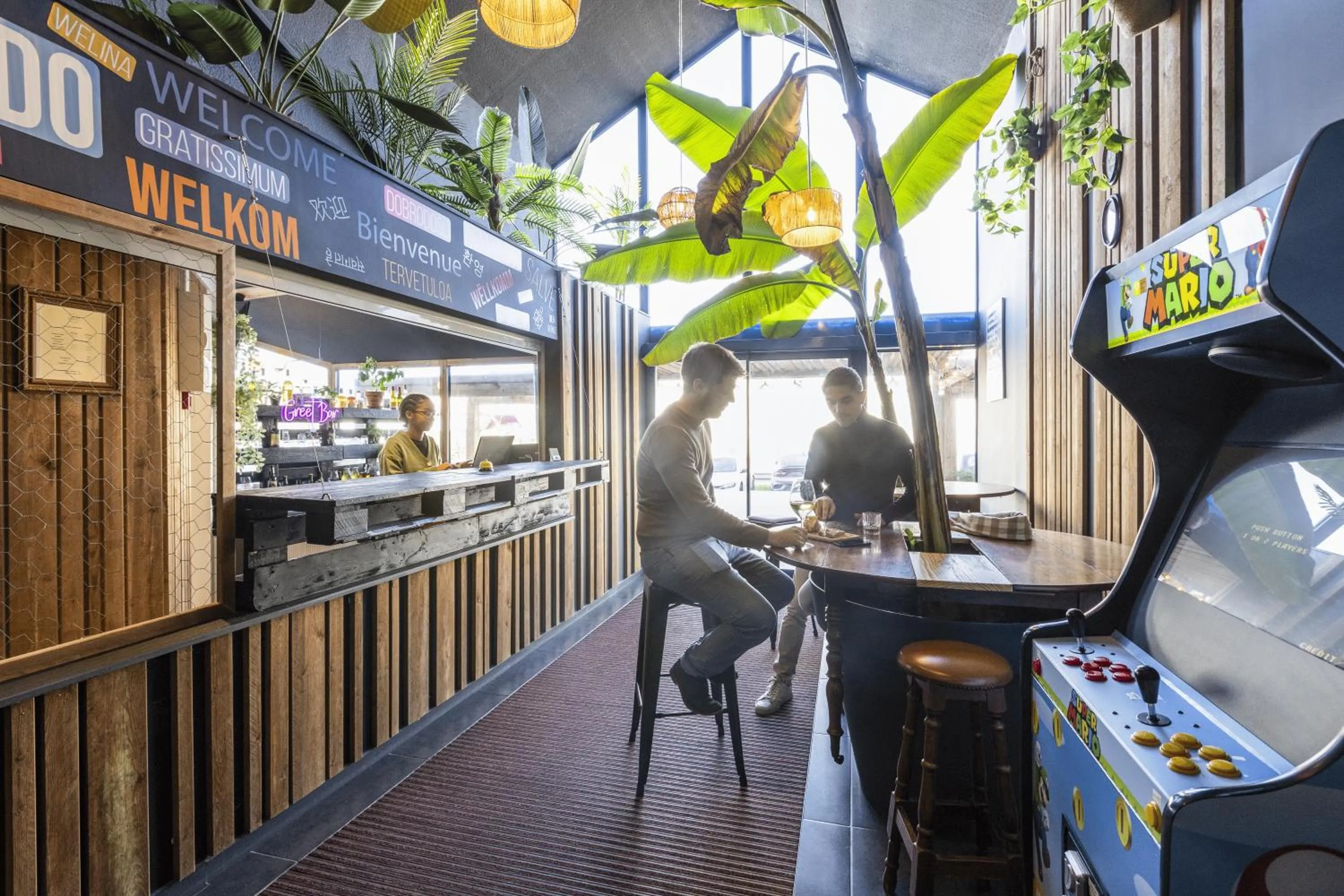 Lobby or reception in The Originals Access, Hôtel Limoges Nord