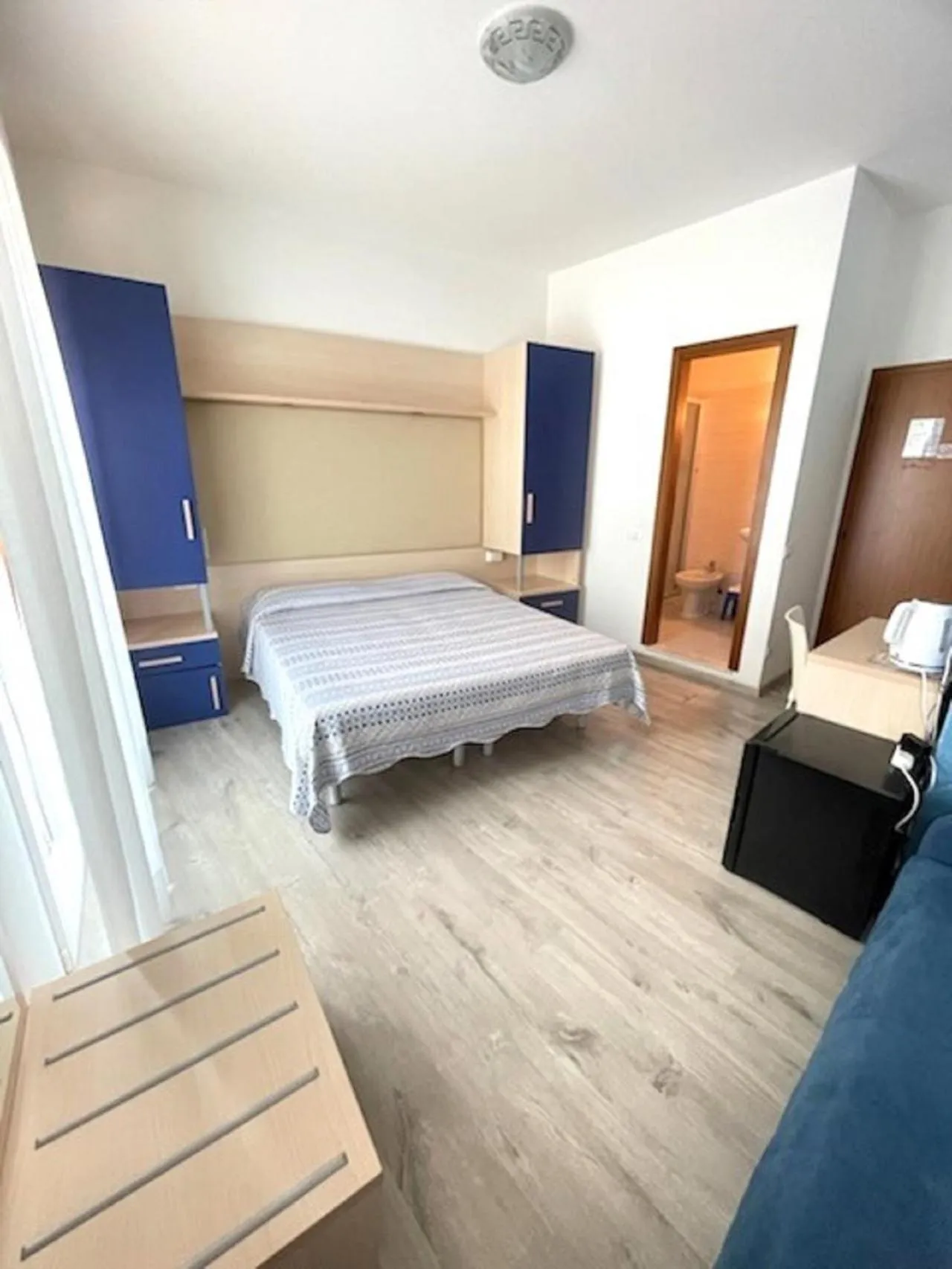 View (from property/room), Bed in Hotel Alpino