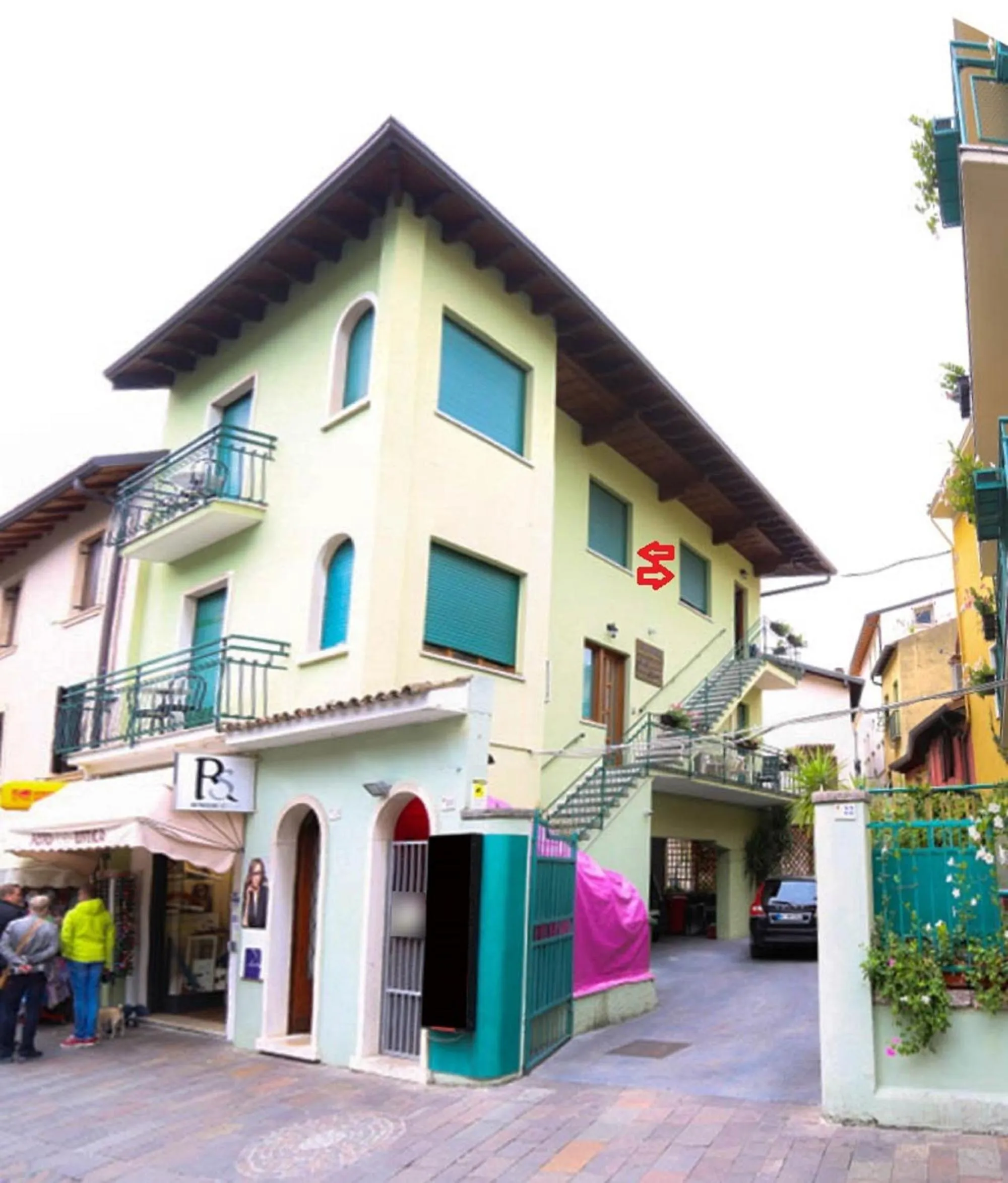 Facade/entrance in Hotel Alpino