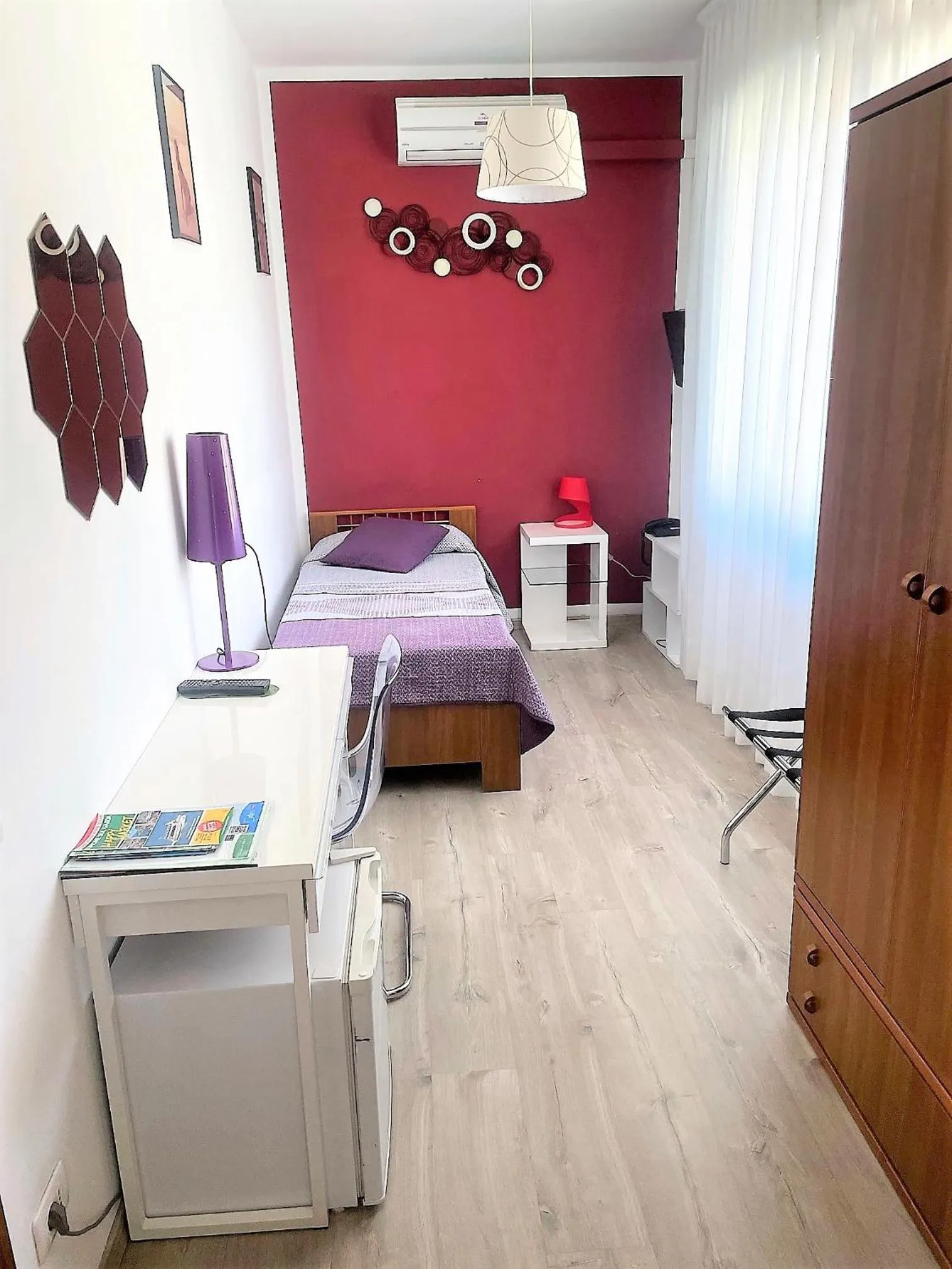 View (from property/room), Bed in Hotel Alpino