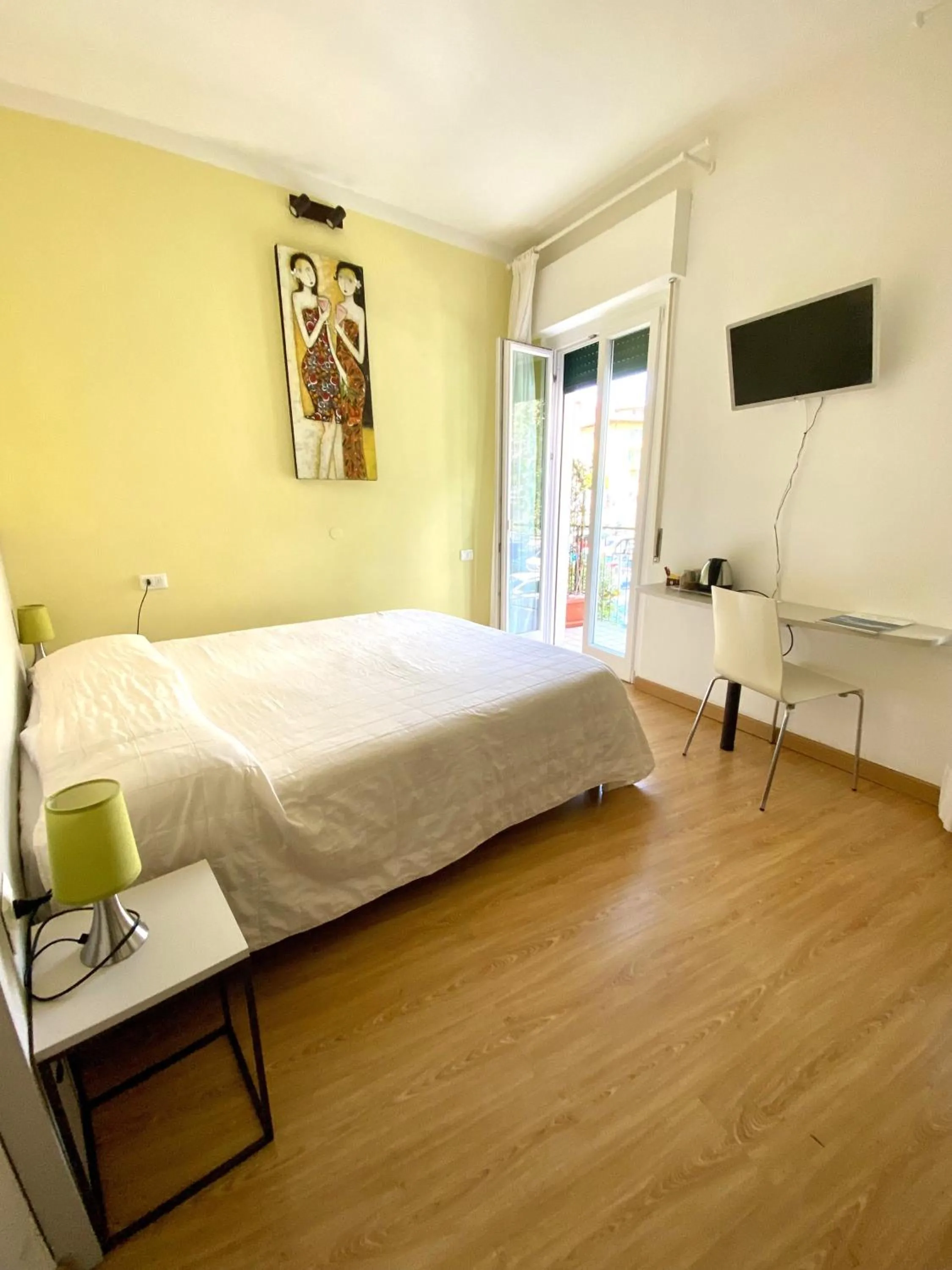 Photo of the whole room, Bed in Hotel Alpino