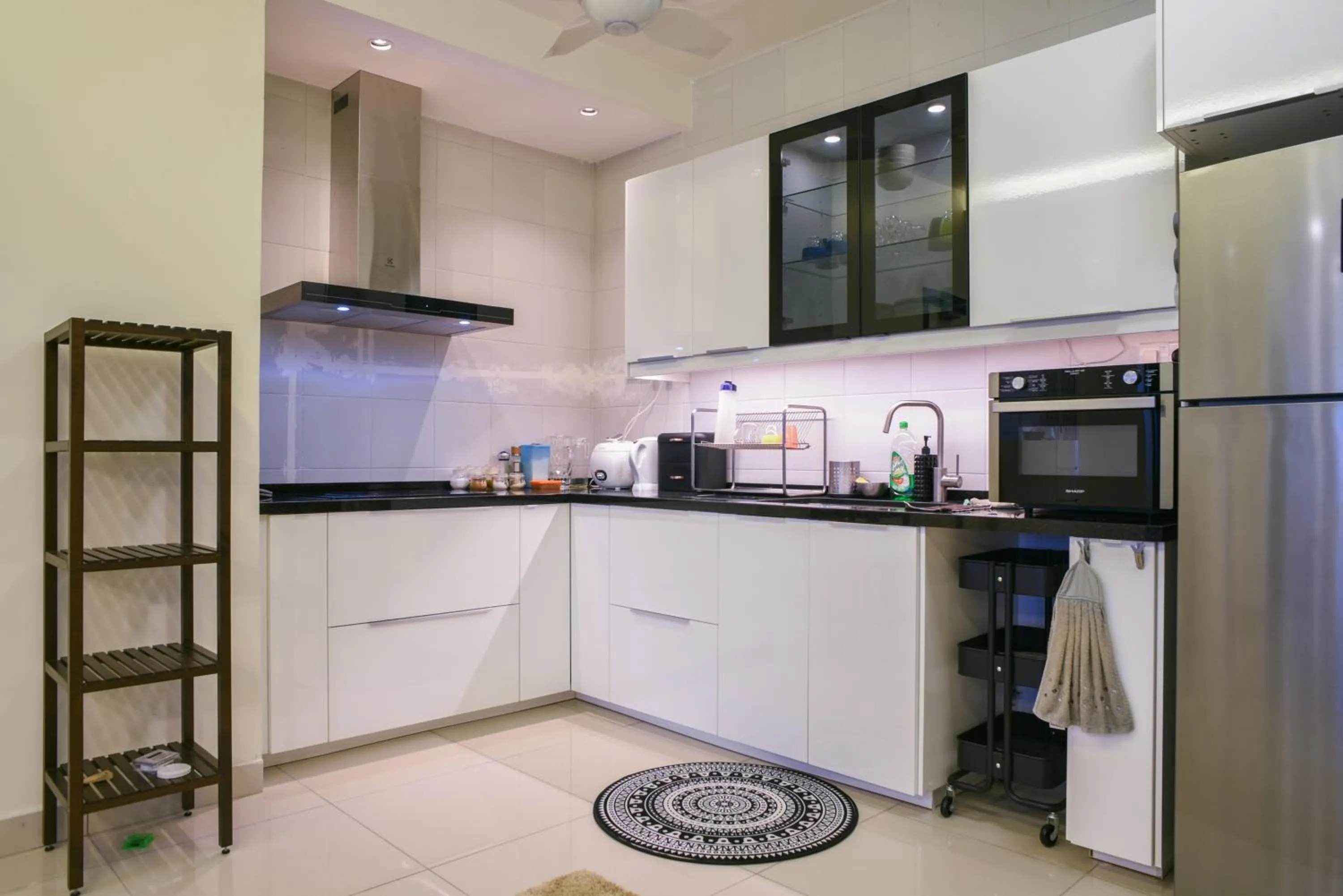 DaMen Homestay @SubangHomeStay