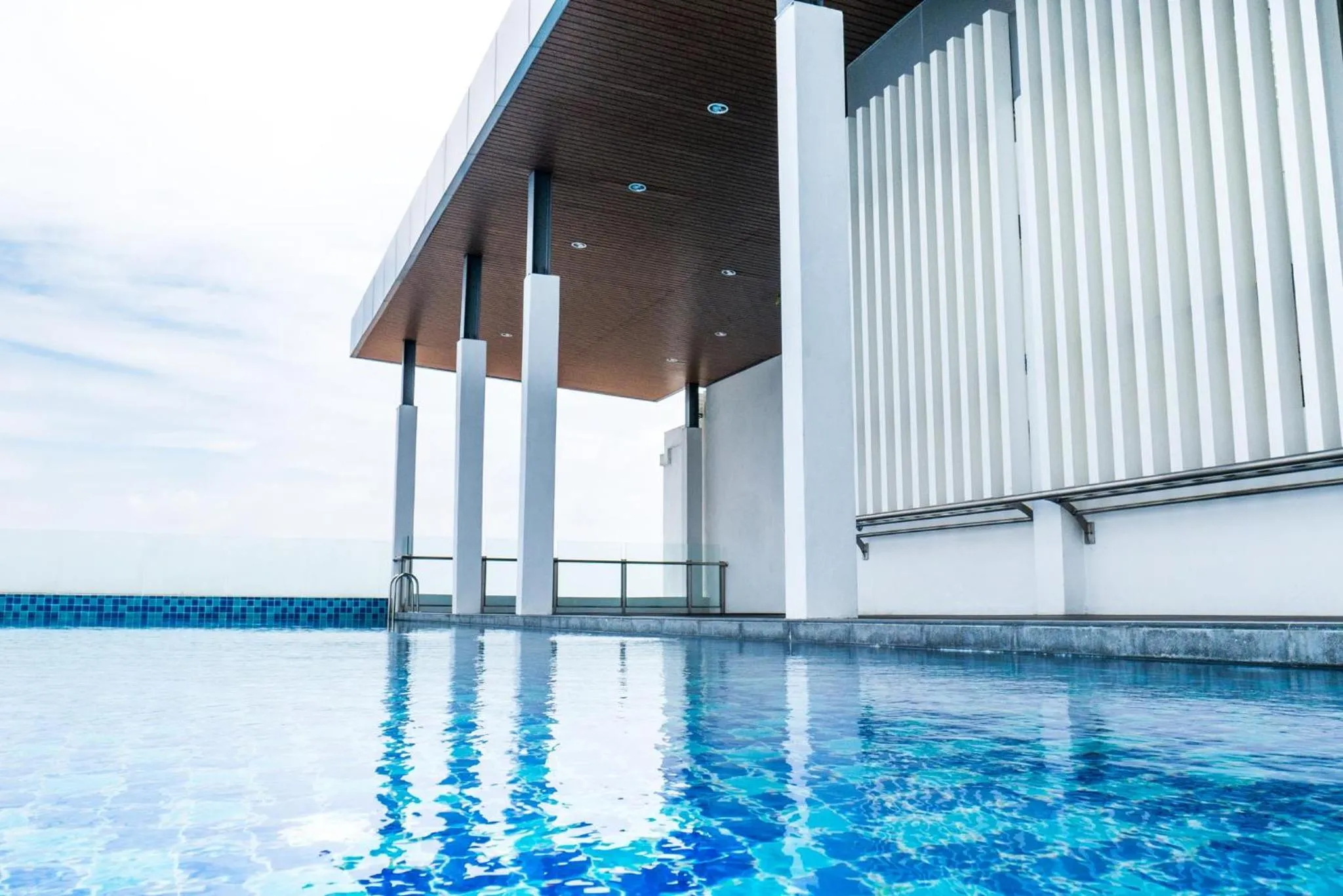 Swimming pool in DaMen Homestay @SubangHomeStay