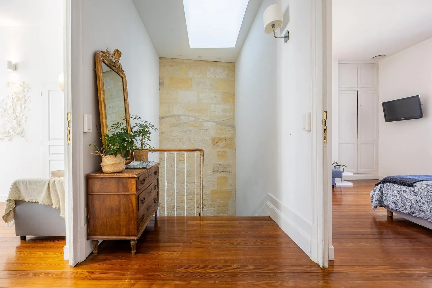 Other, Bed in B&B La Halte Montaigne