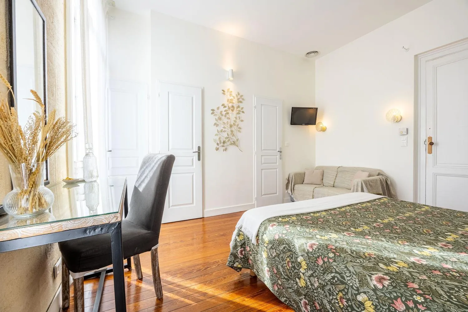 Bedroom, Bed in B&B La Halte Montaigne