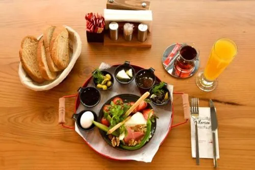 Breakfast in Luis Otel