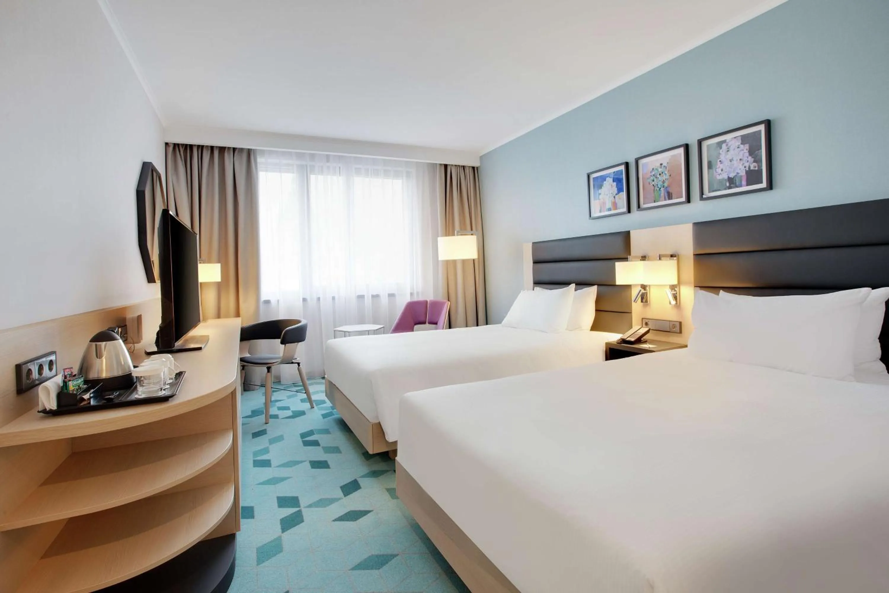 Twin Guest Room with View in Hilton Garden Inn Budapest City Centre