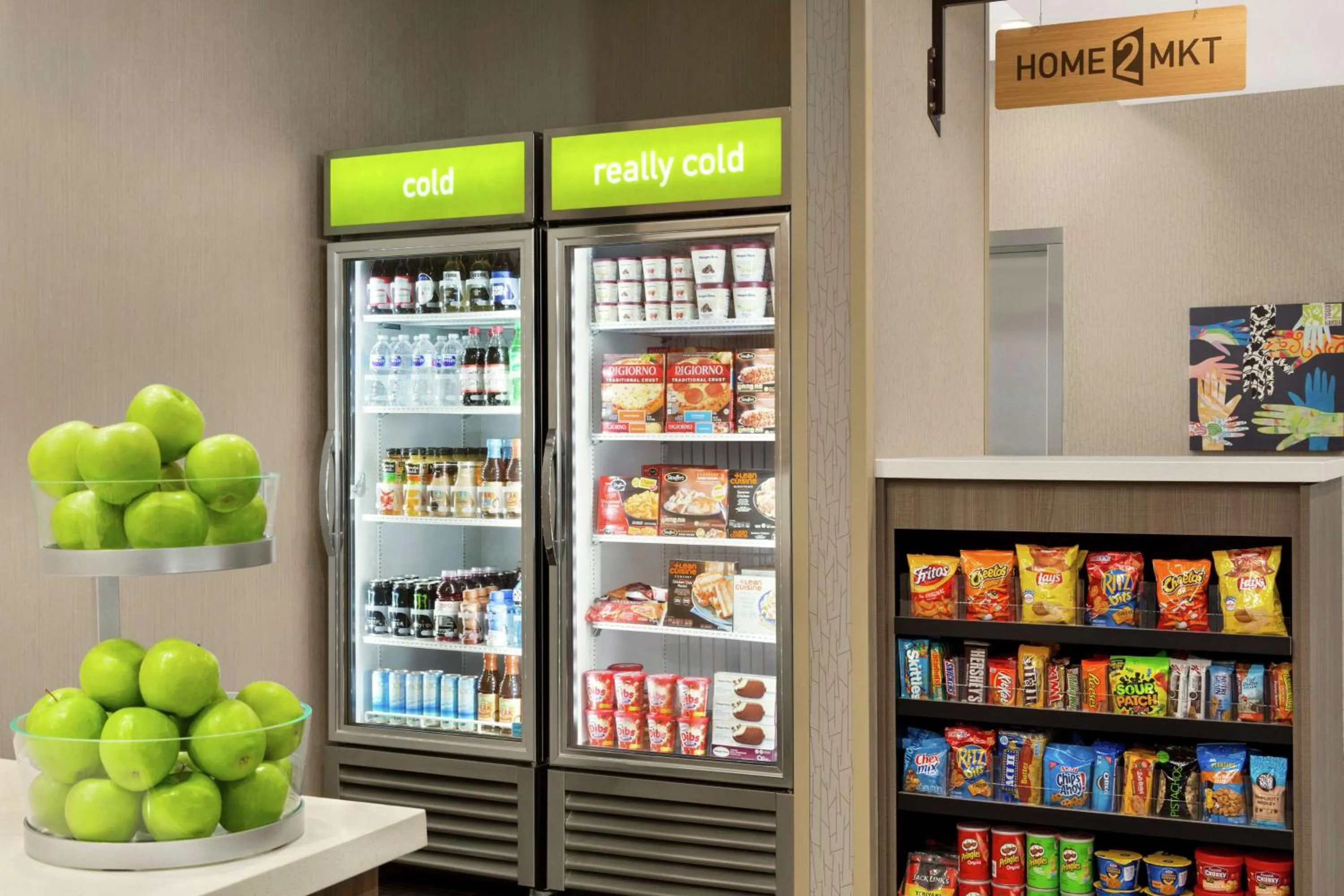 Restaurant/places to eat in Home2 Suites By Hilton Houston-Pearland, Tx