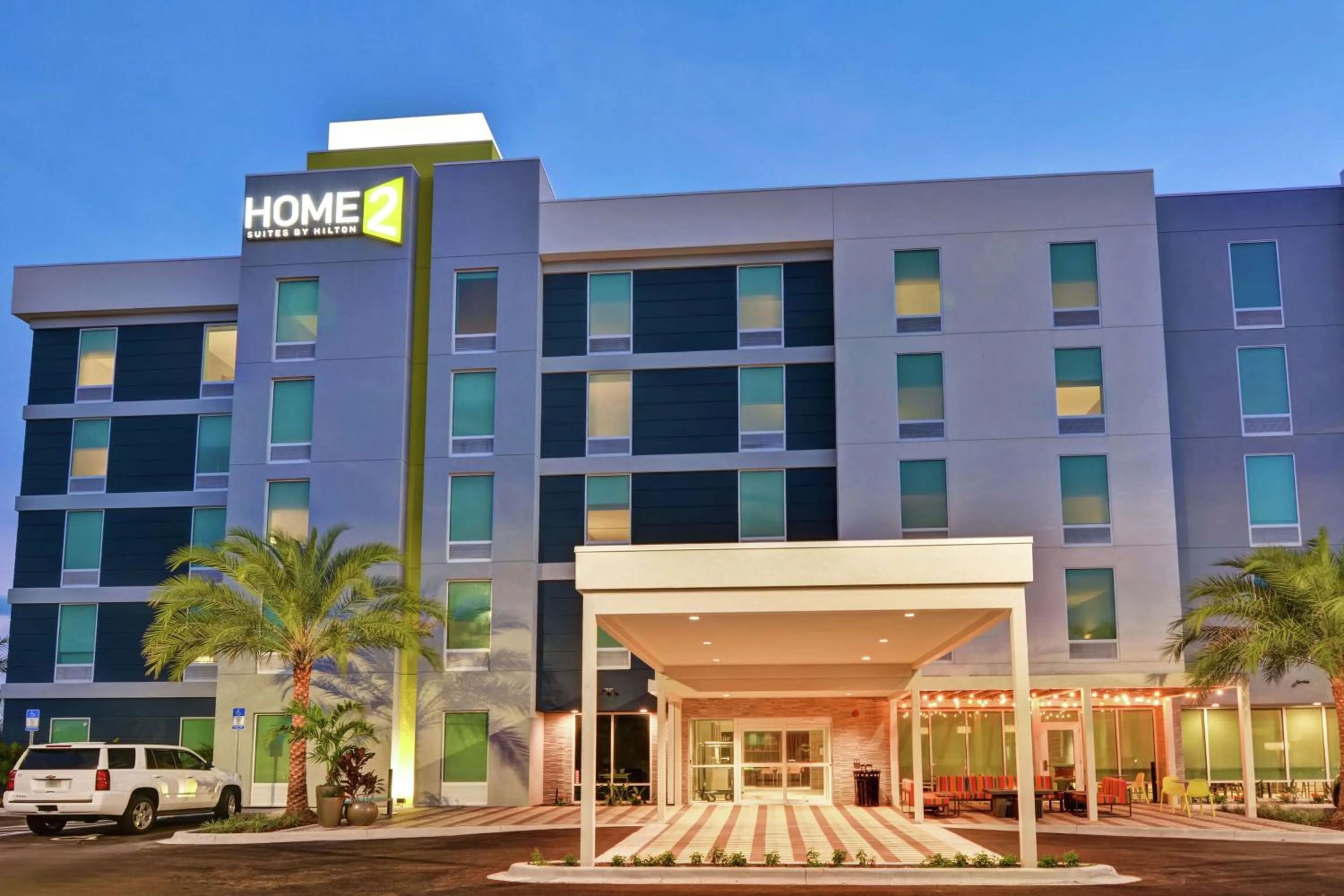 Property building in Home2 Suites By Hilton Jacksonville South St Johns Town Ctr