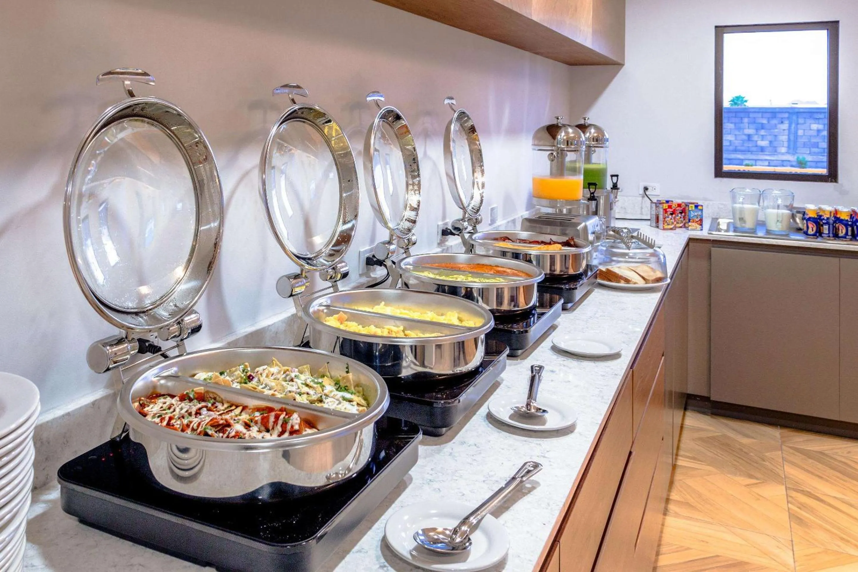 Restaurant/places to eat in Comfort Inn Hermosillo Aeropuerto