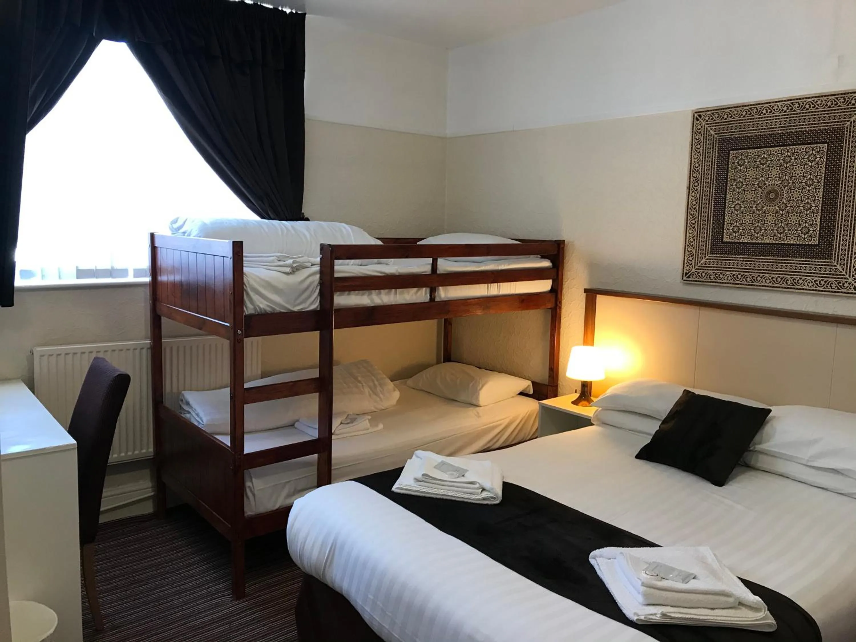 Bedroom, Bed in The Feathers Hotel