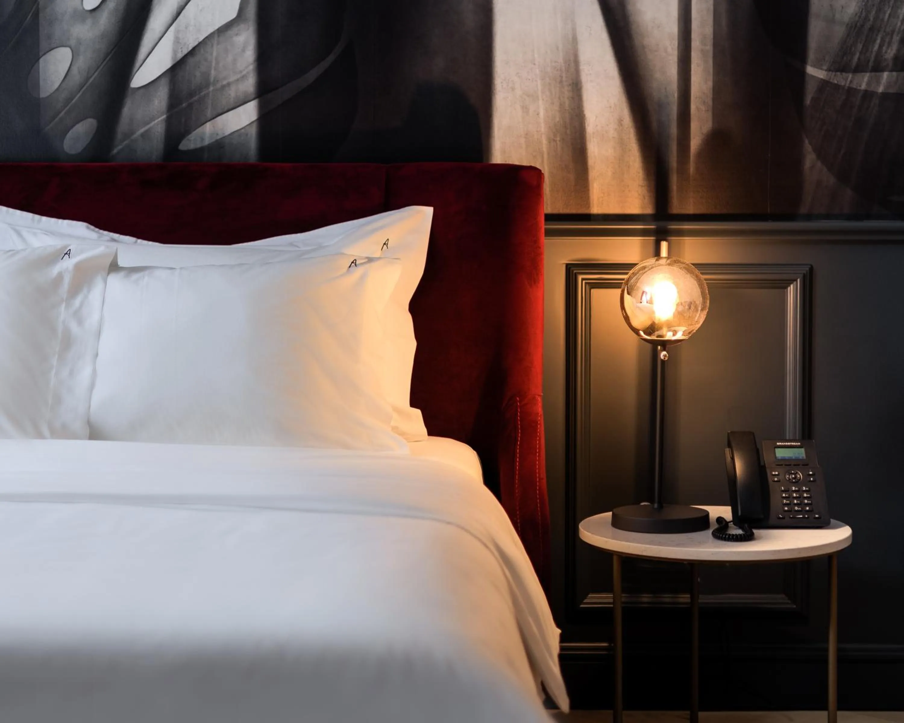 Bed in Arté Boutique Hotel