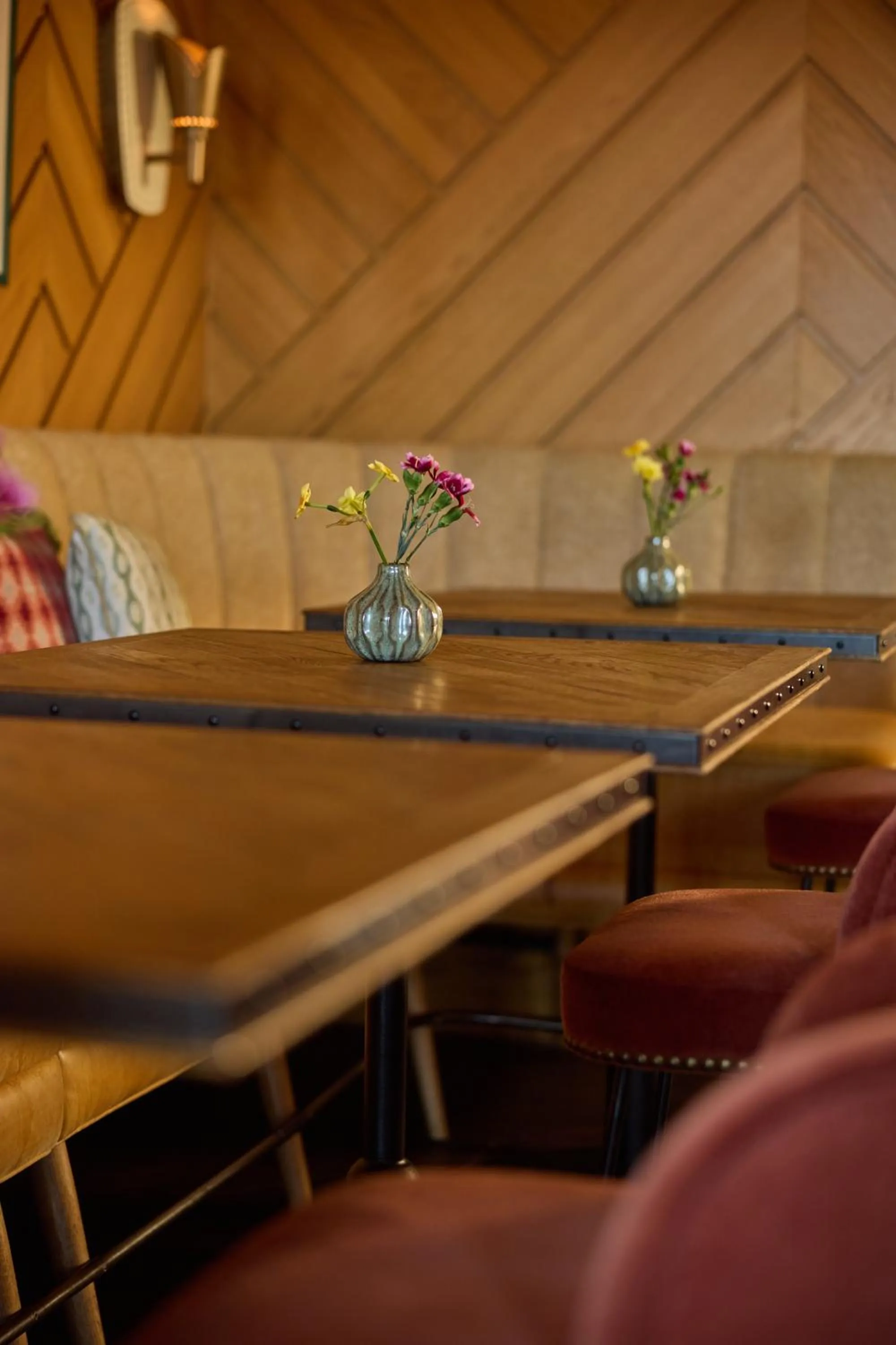 Restaurant/places to eat in The July - Boat & Co