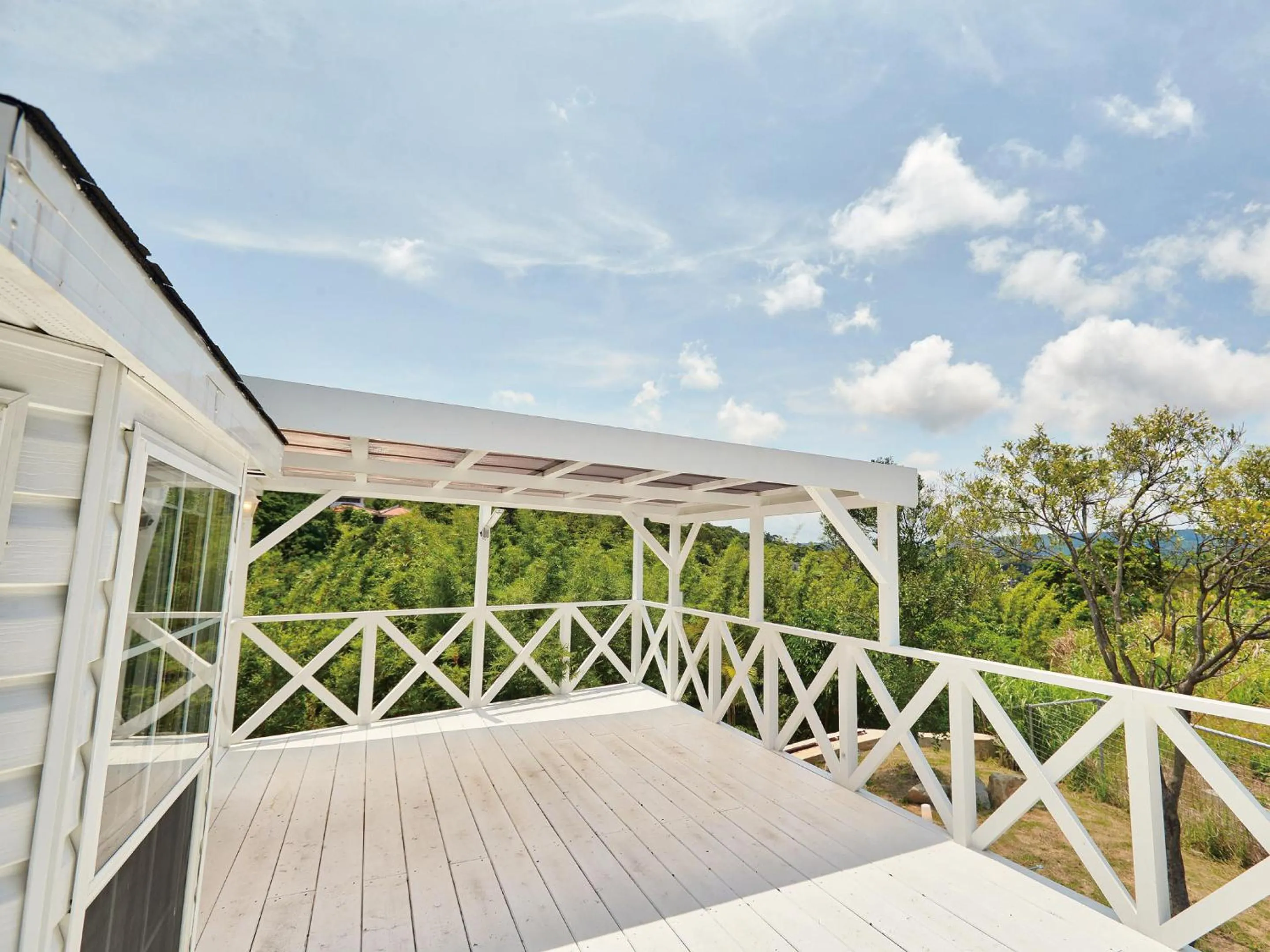 Balcony/Terrace in コテージスターハウス今帰仁