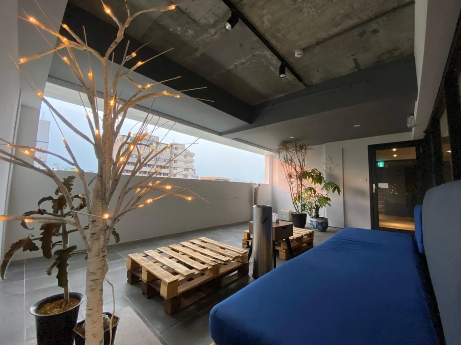 Night, Bed in Doudian DDiNN Hotel