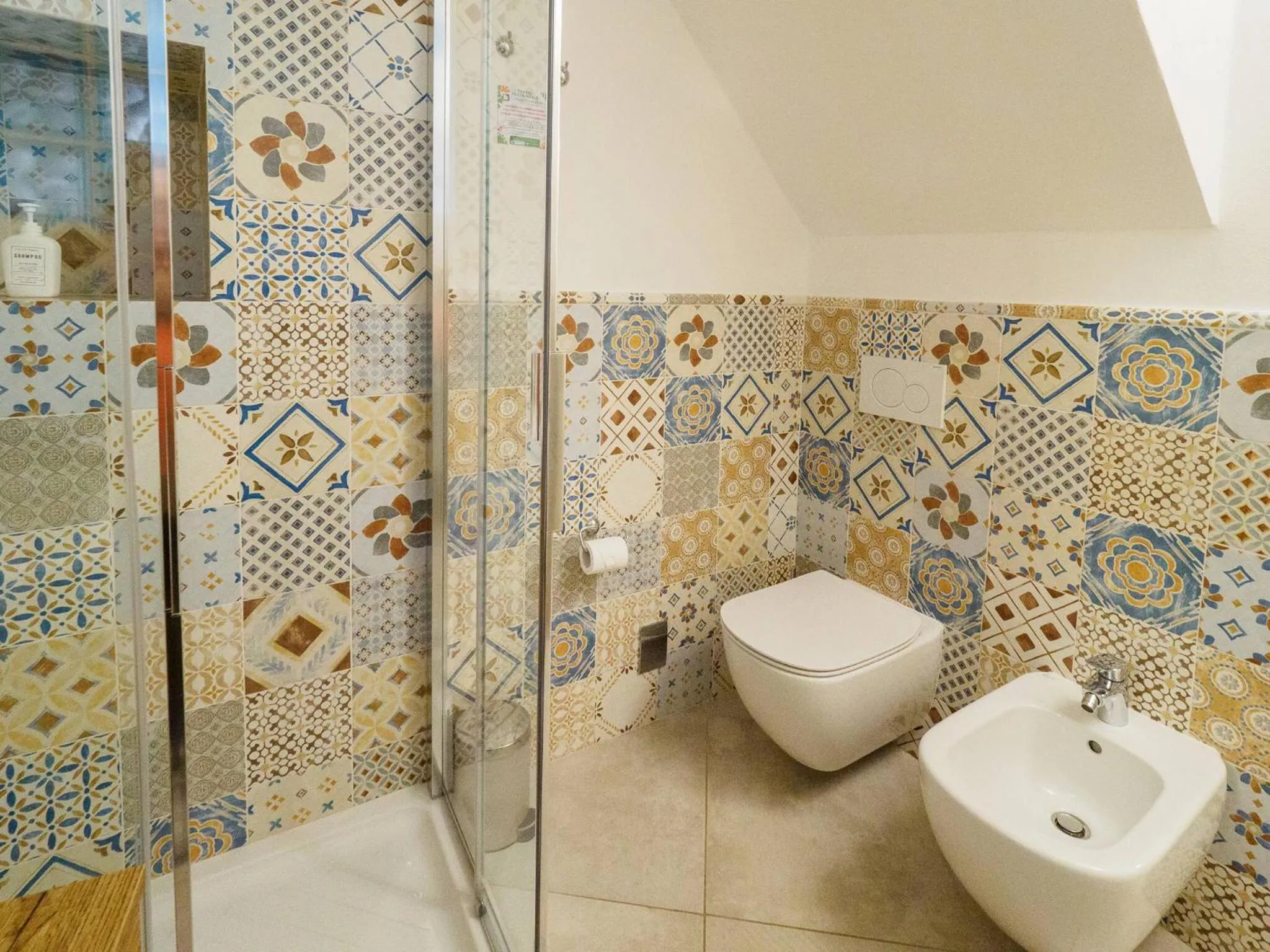 Bathroom in Ventu de Ma Studios & Rooms