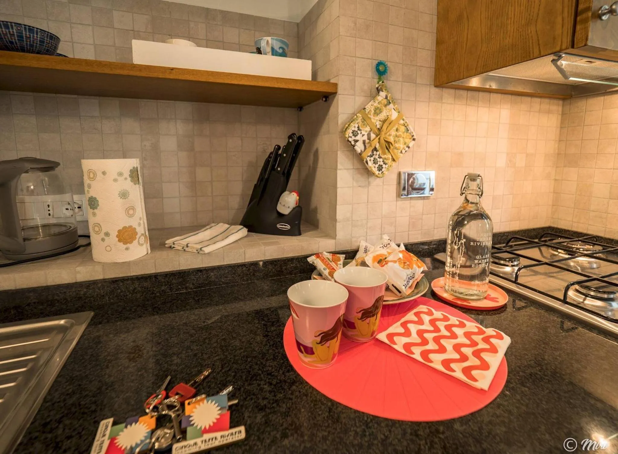 Kitchen or kitchenette in Ventu de Ma Studios & Rooms