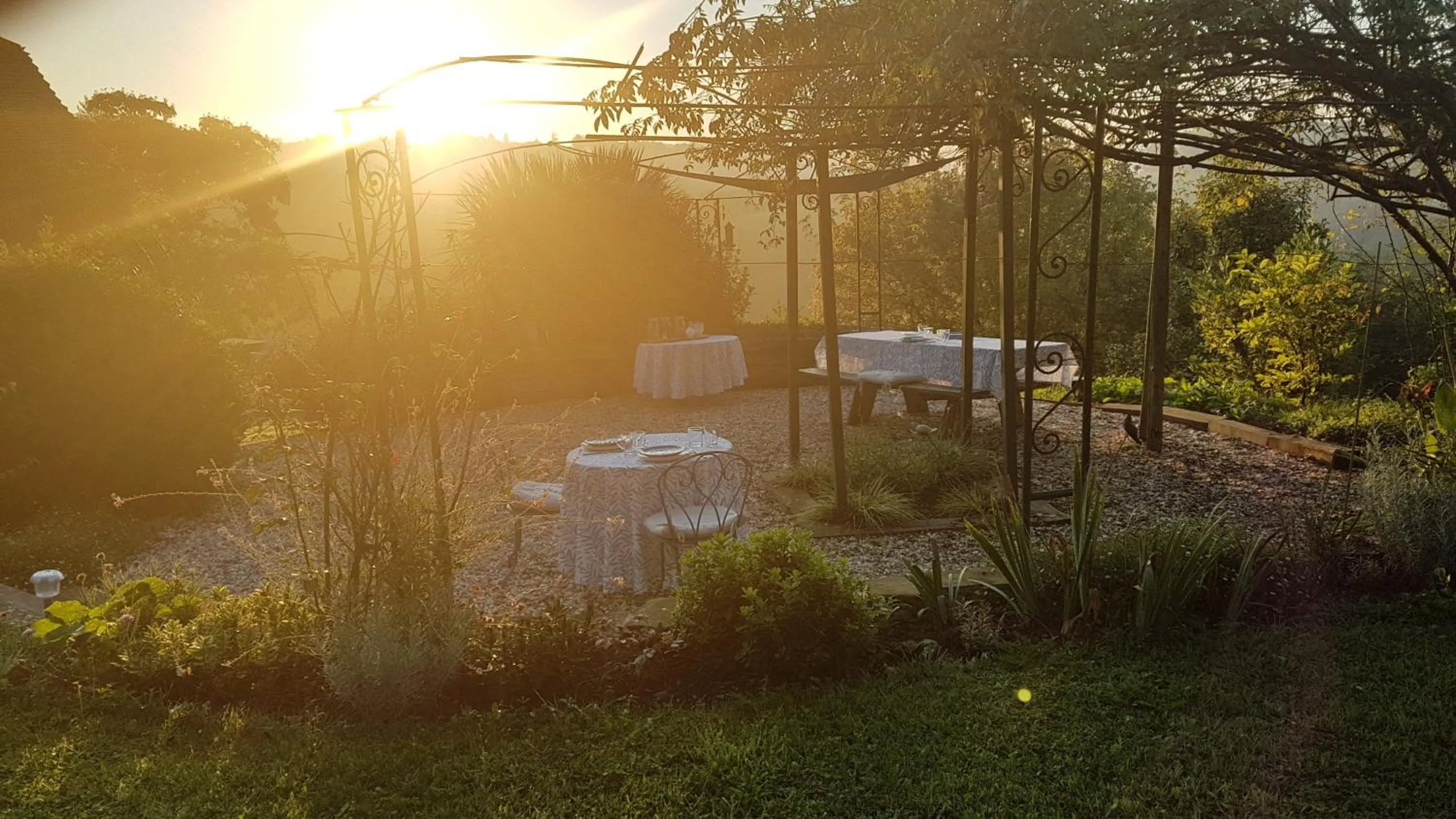 Summer in Chambres d'Hôtes Secret Pyrenées