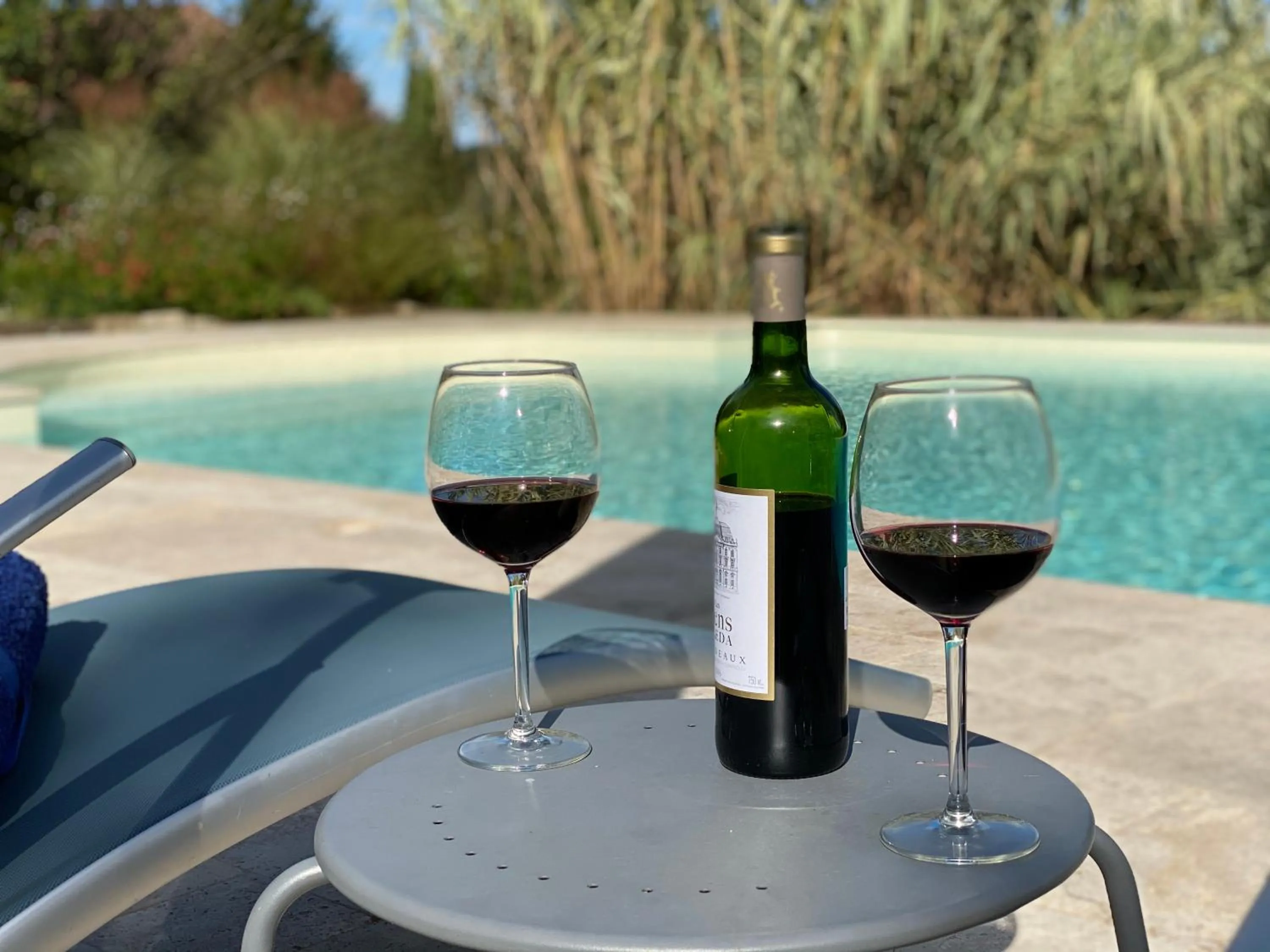 Swimming pool in Chambres d'Hôtes Secret Pyrenées