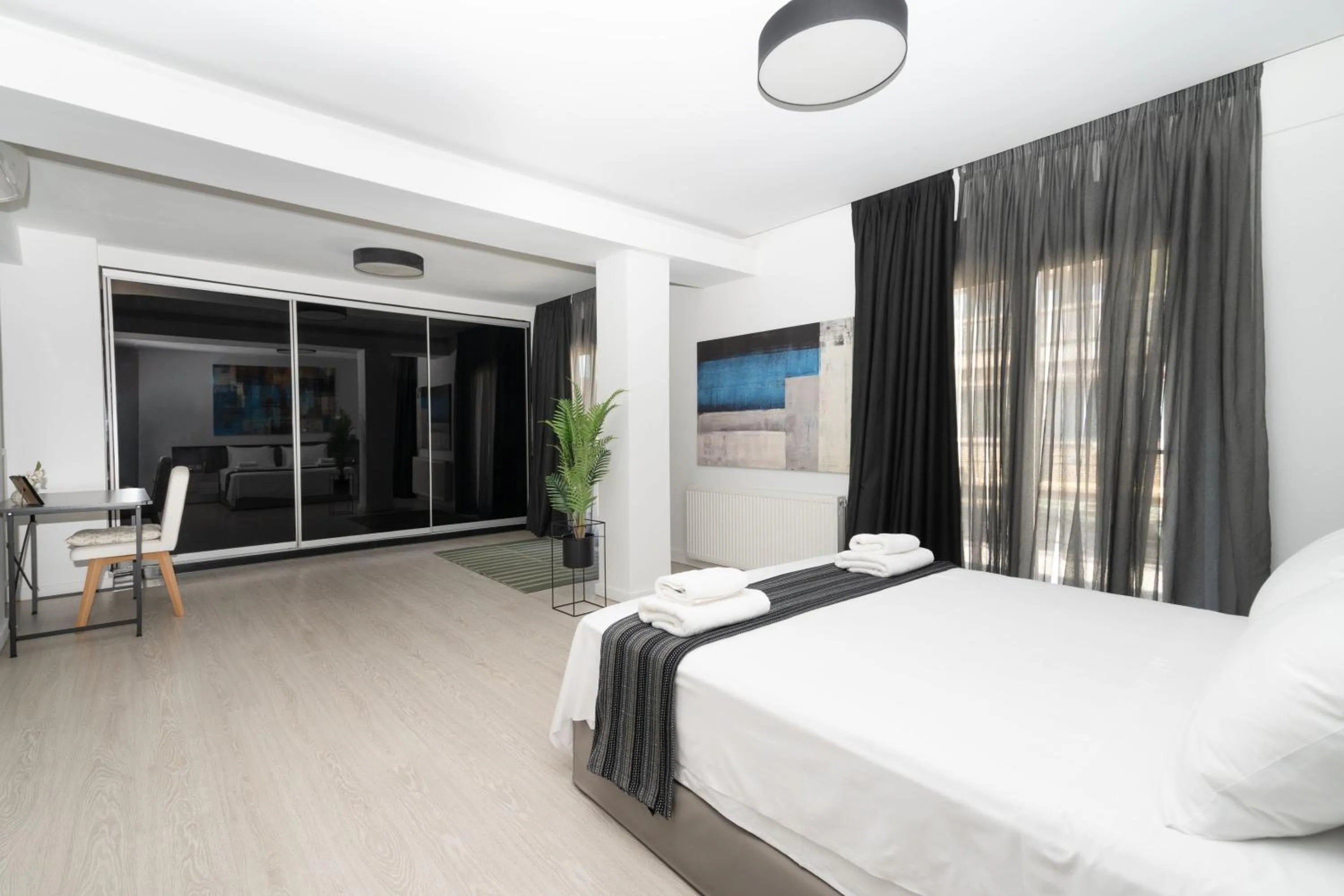 Bedroom, Bed in Heritage Boutique Apartments