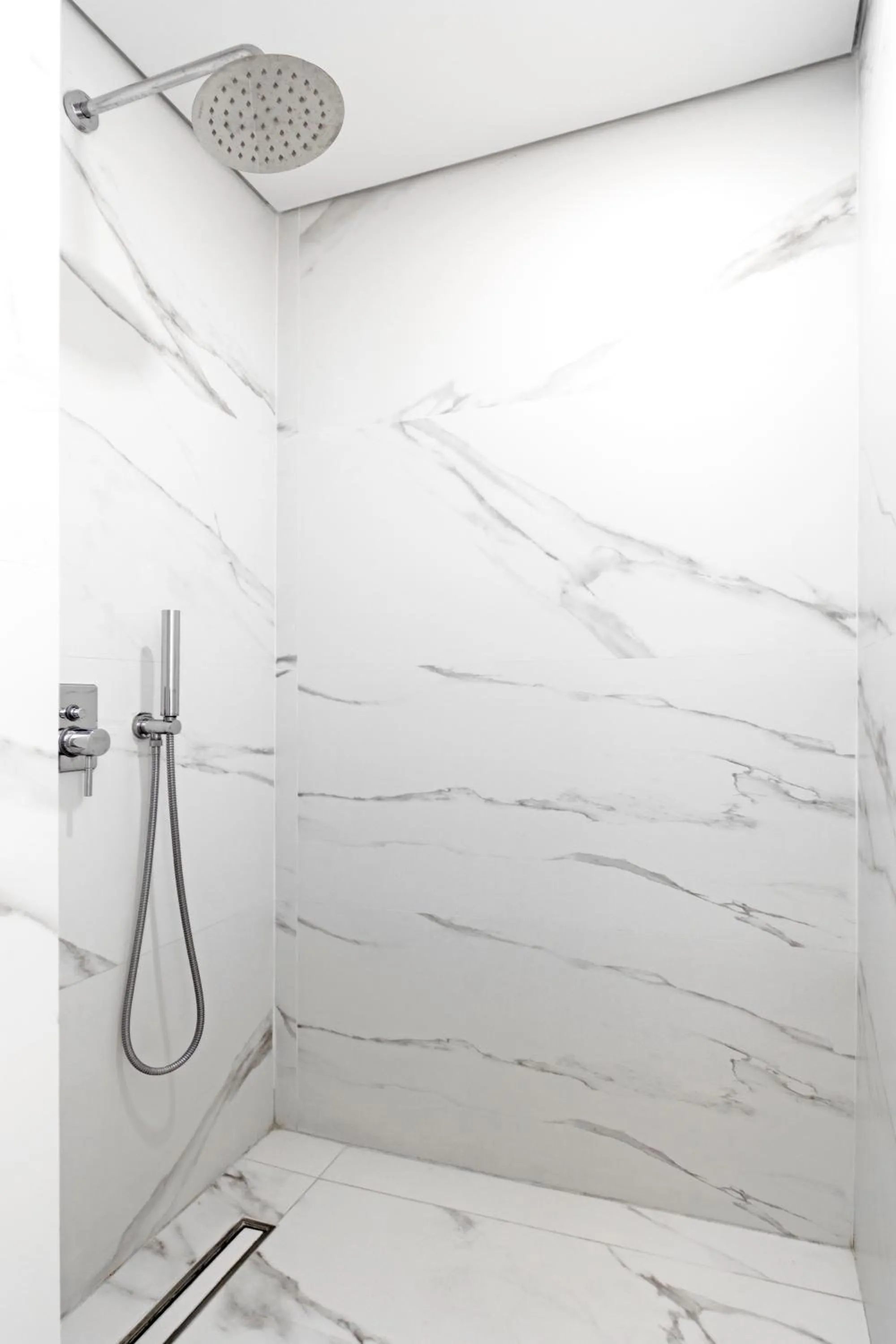 Shower in Heritage Boutique Apartments