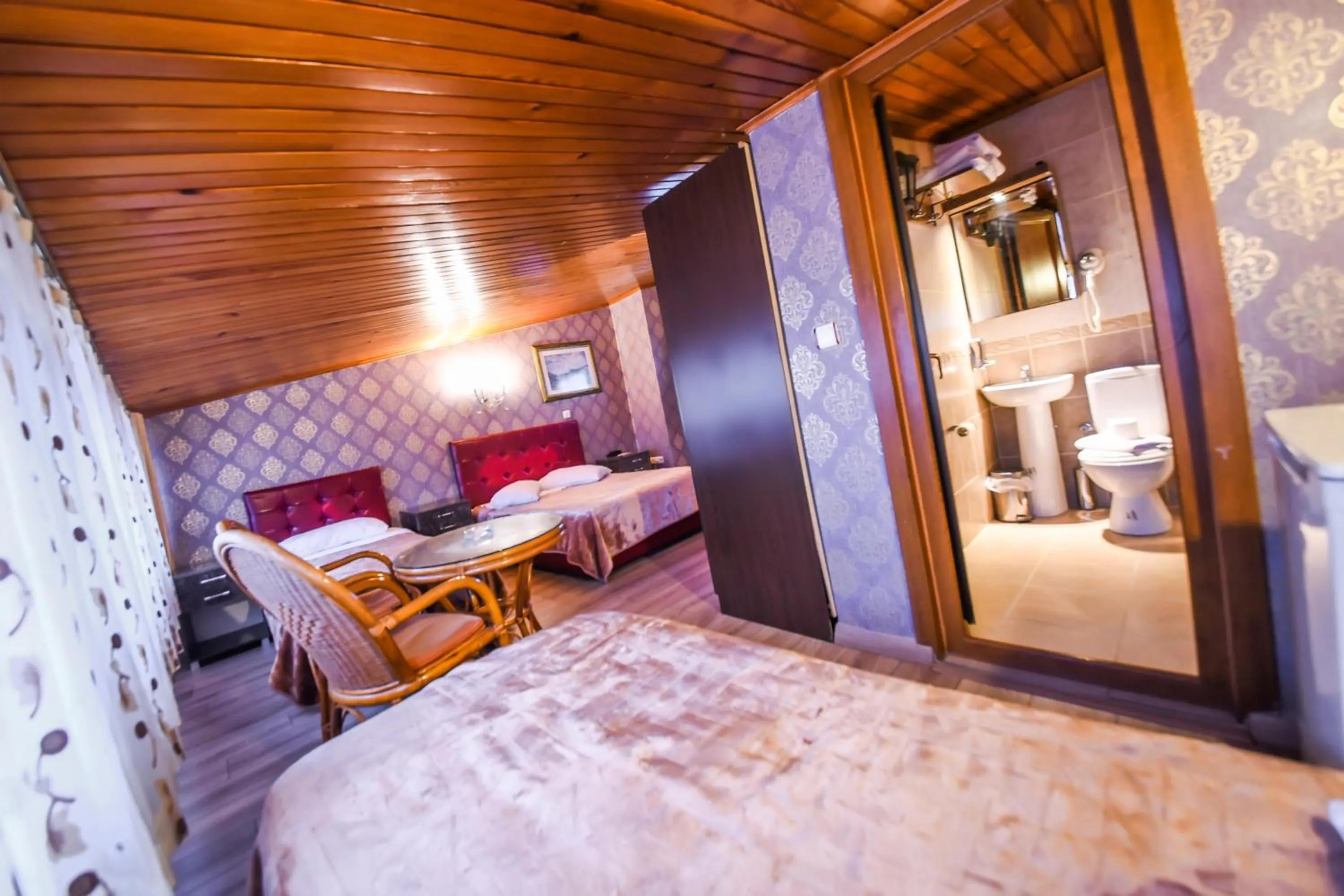 Bedroom, Bed in Kosk Hotel Kadikoy