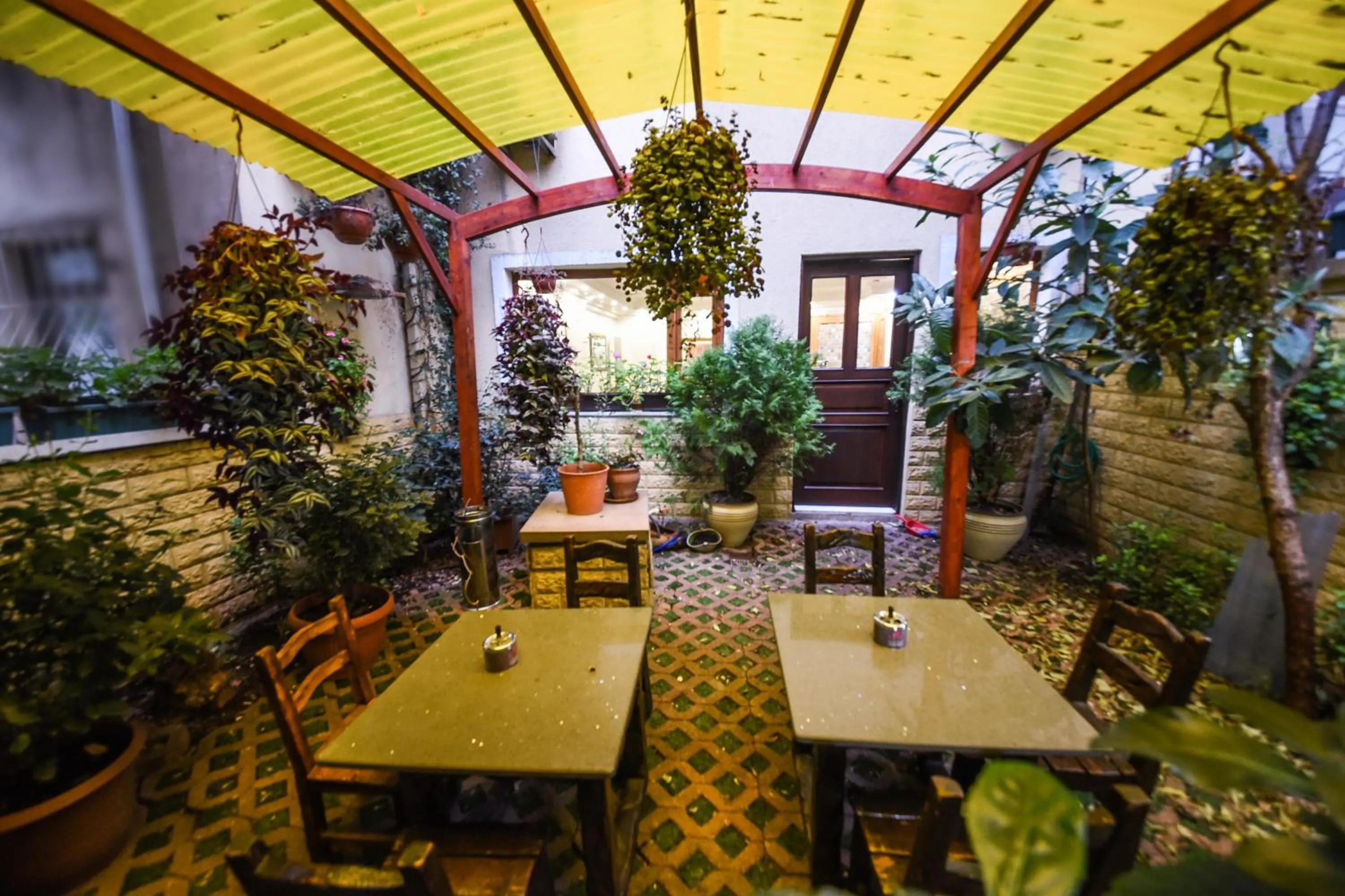 Garden in Kosk Hotel Kadikoy