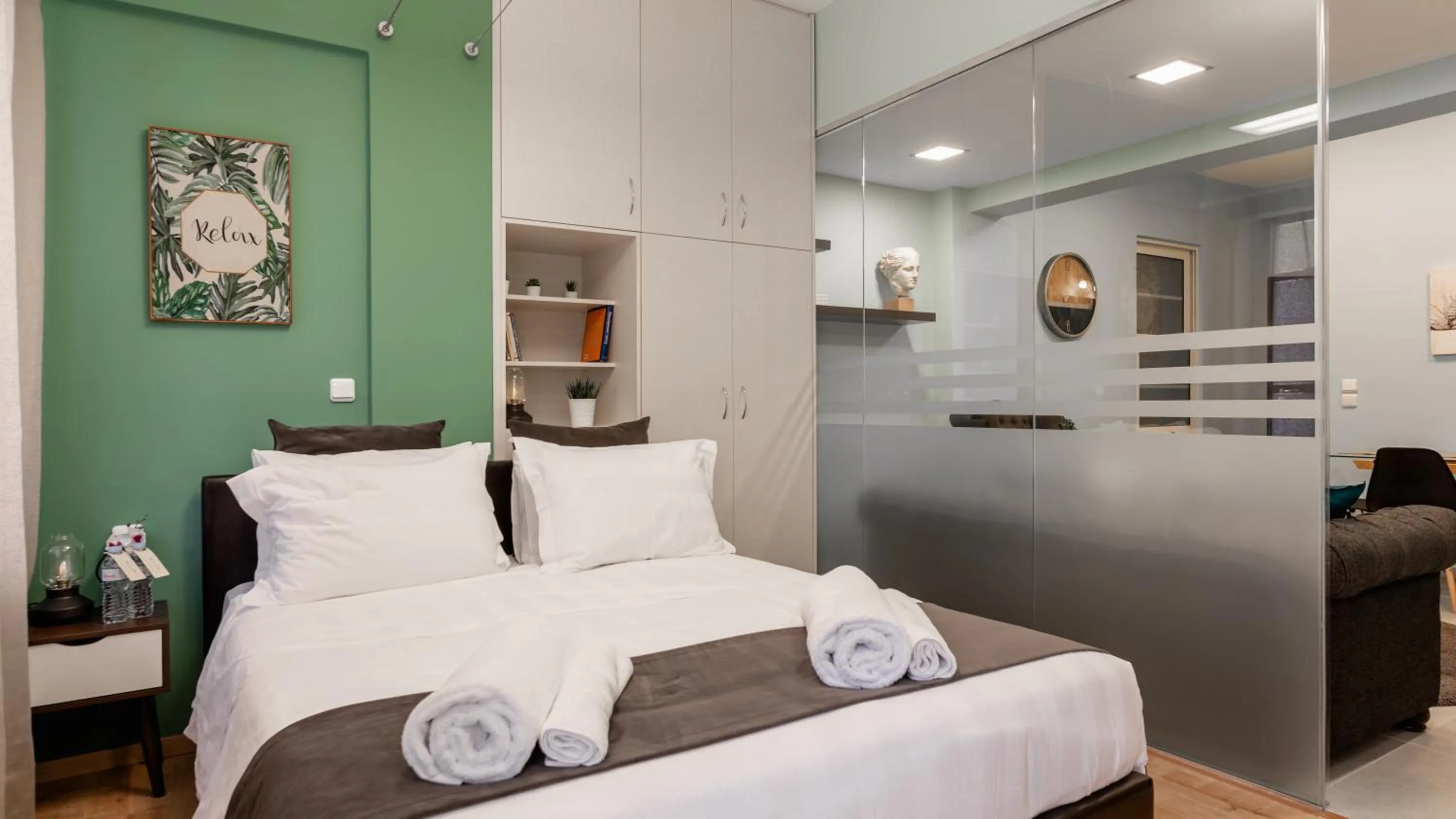 Photo of the whole room, Bed in Monastiraki Urban Apartments