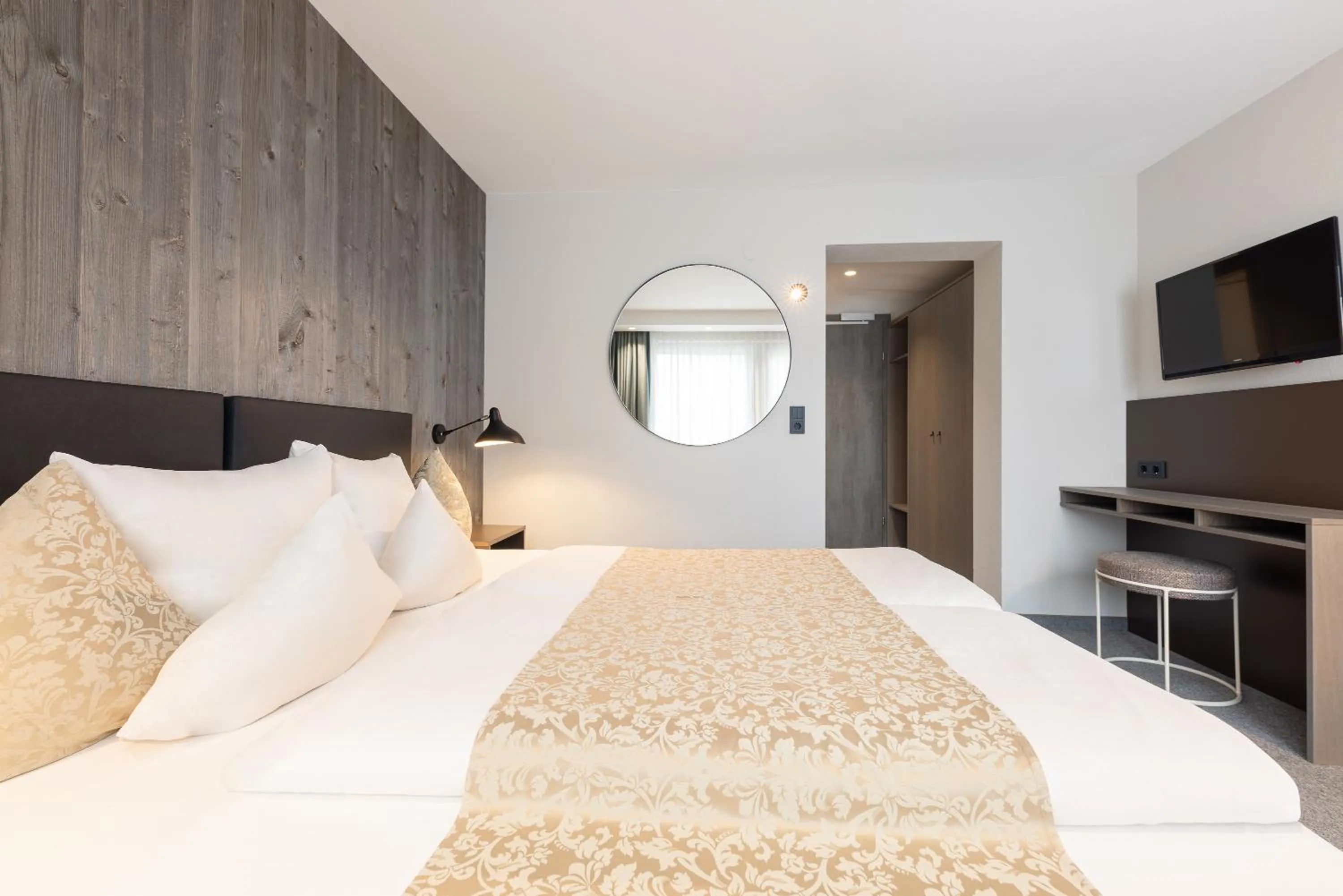 Seating area, Bed in Haus Verwall