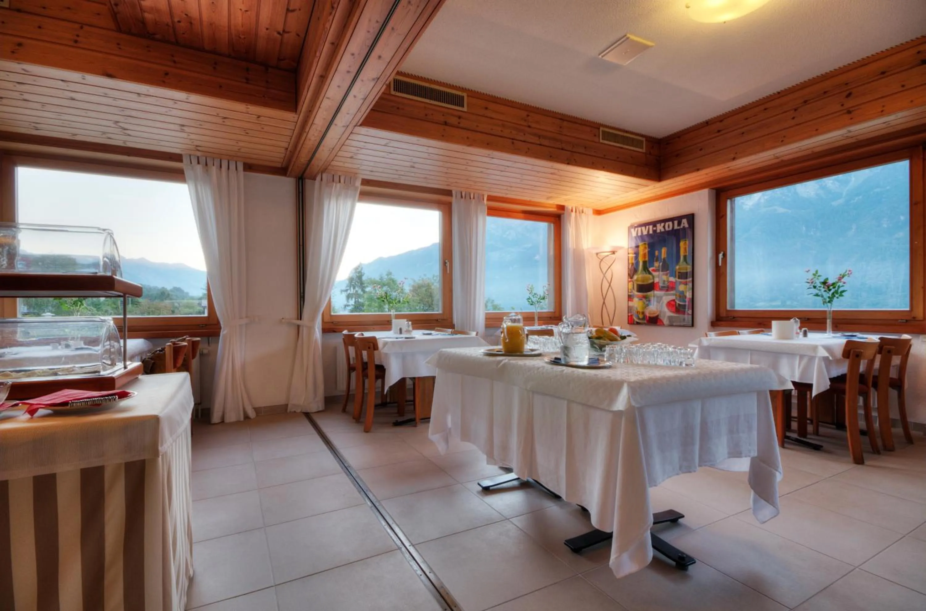Restaurant/places to eat in Hotel Brienzersee