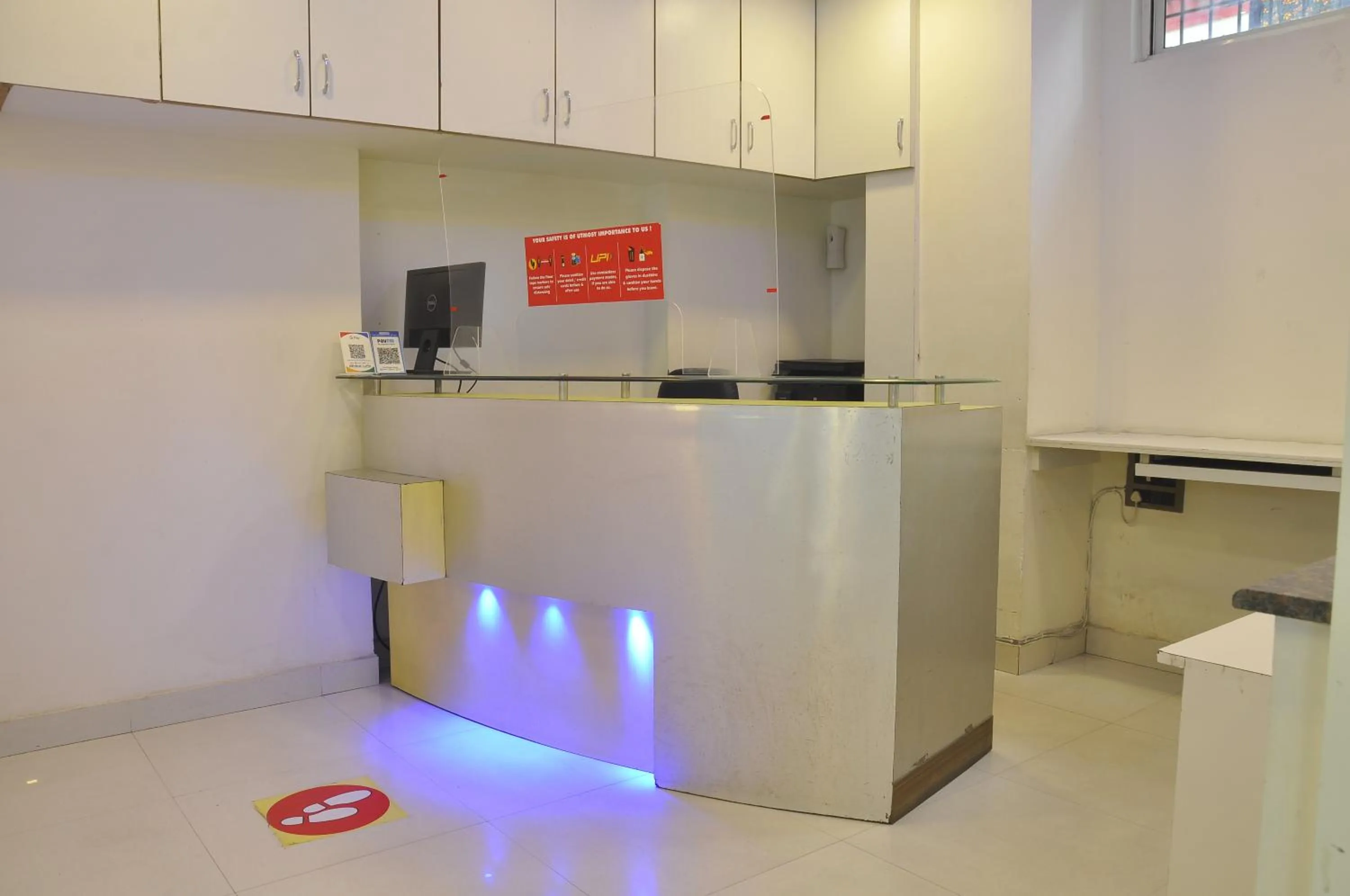 Lobby or reception in The JK Hotel Nr Railway Station