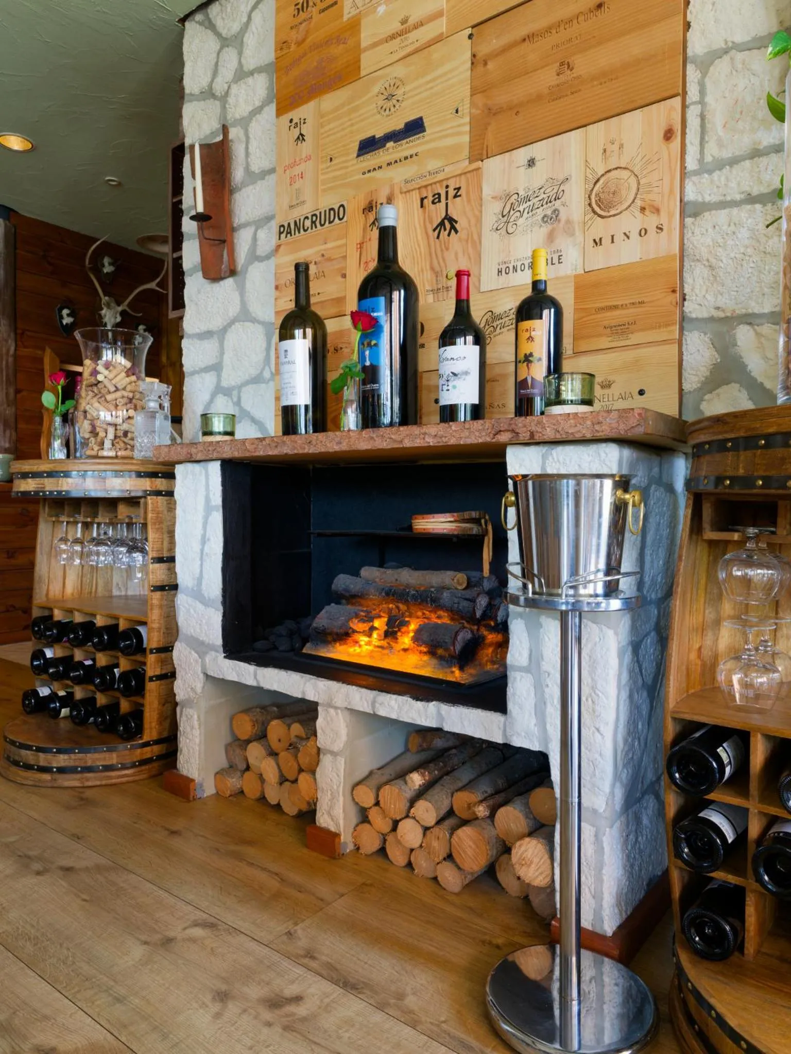 Restaurant/places to eat in Seehotel Riviera at Lake Lucerne