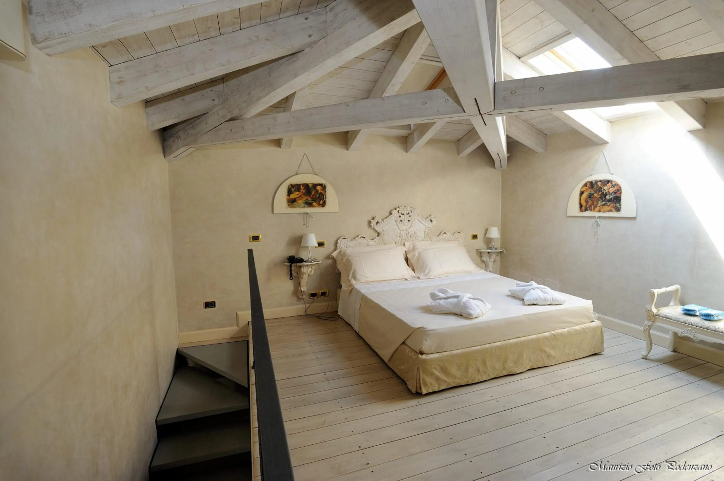 Photo of the whole room, Bed in Relais La Colombara Spa & Wellness