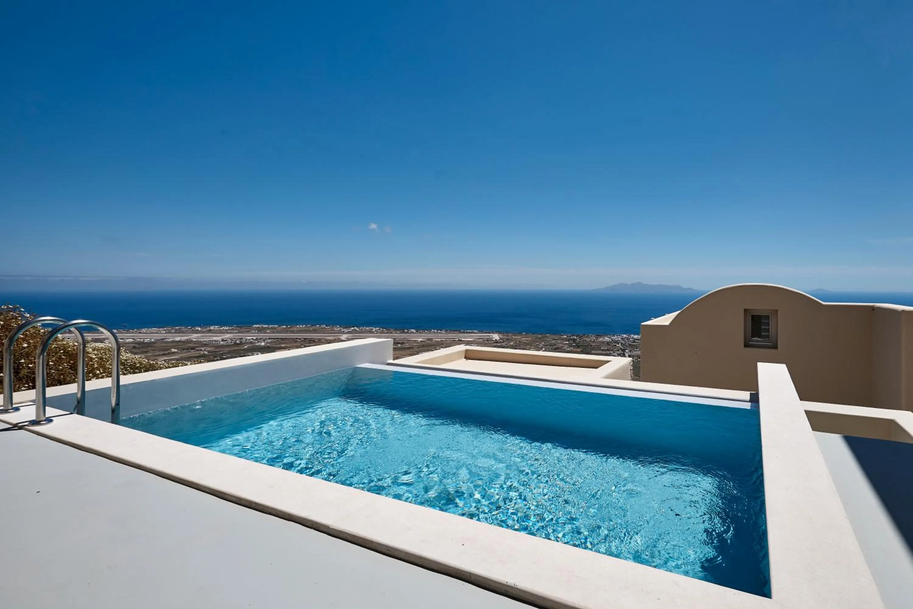 Property building in Star Infinity Suites