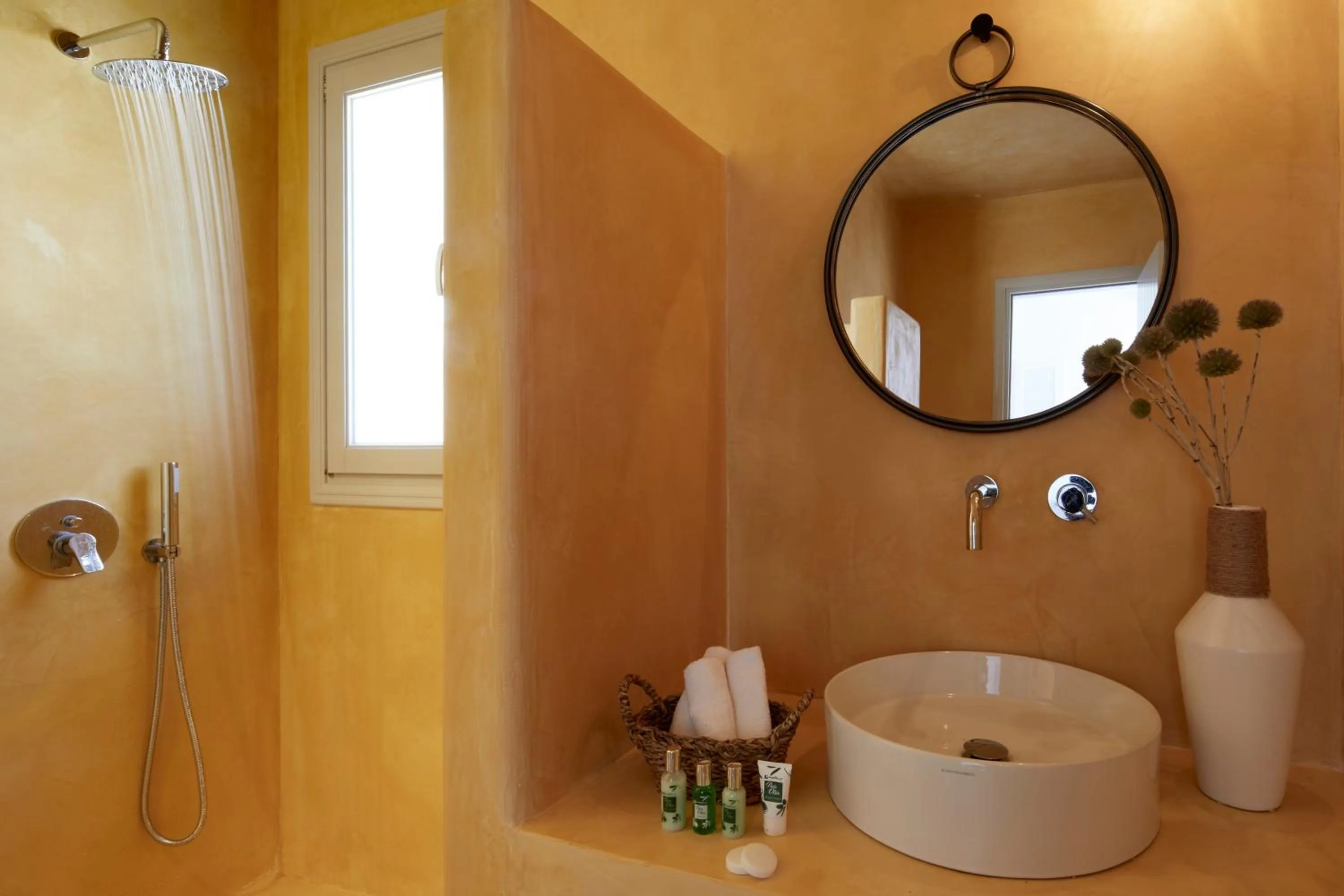 Star Infinity Suites