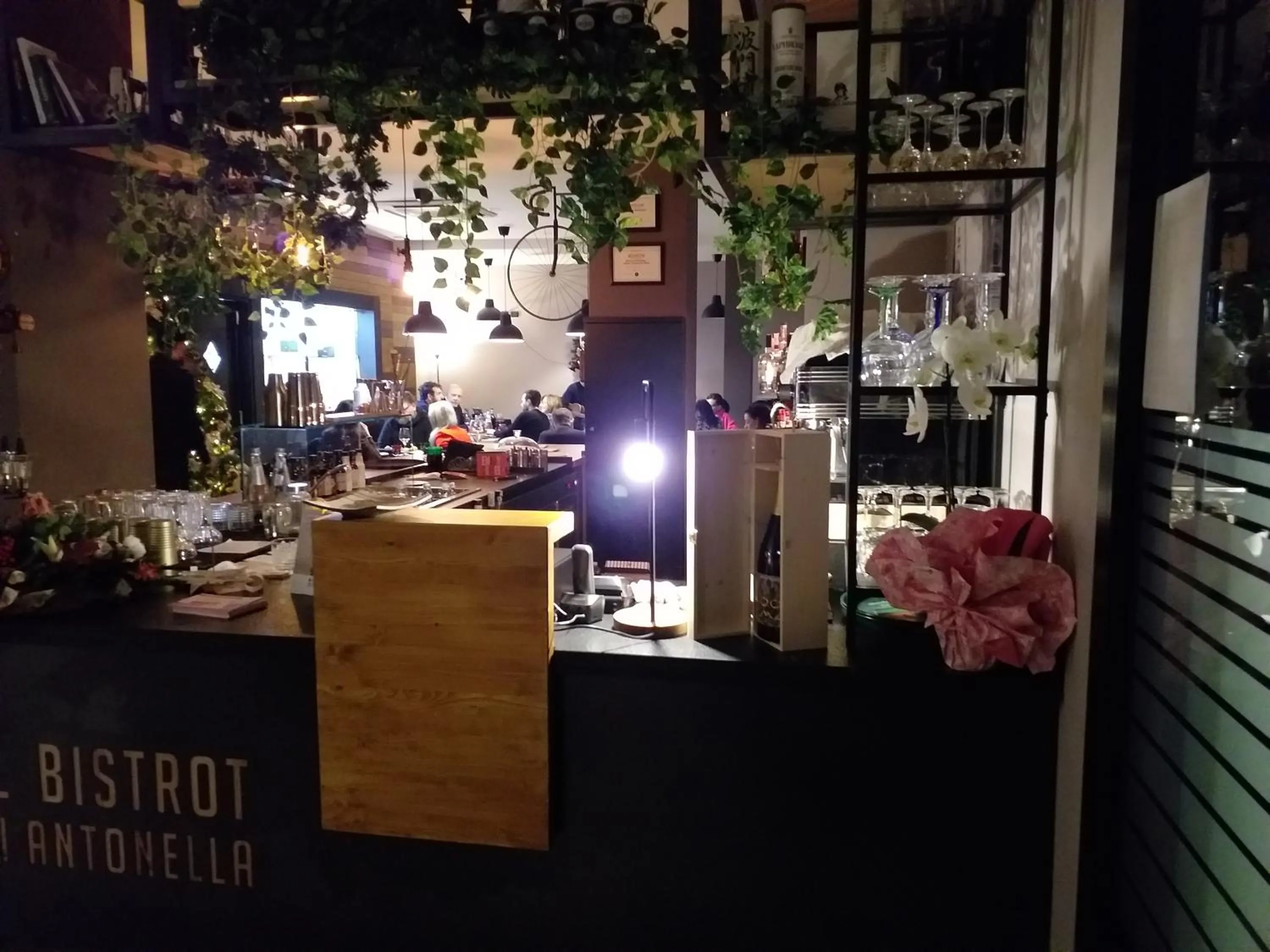 Restaurant/places to eat in B&B La Villa