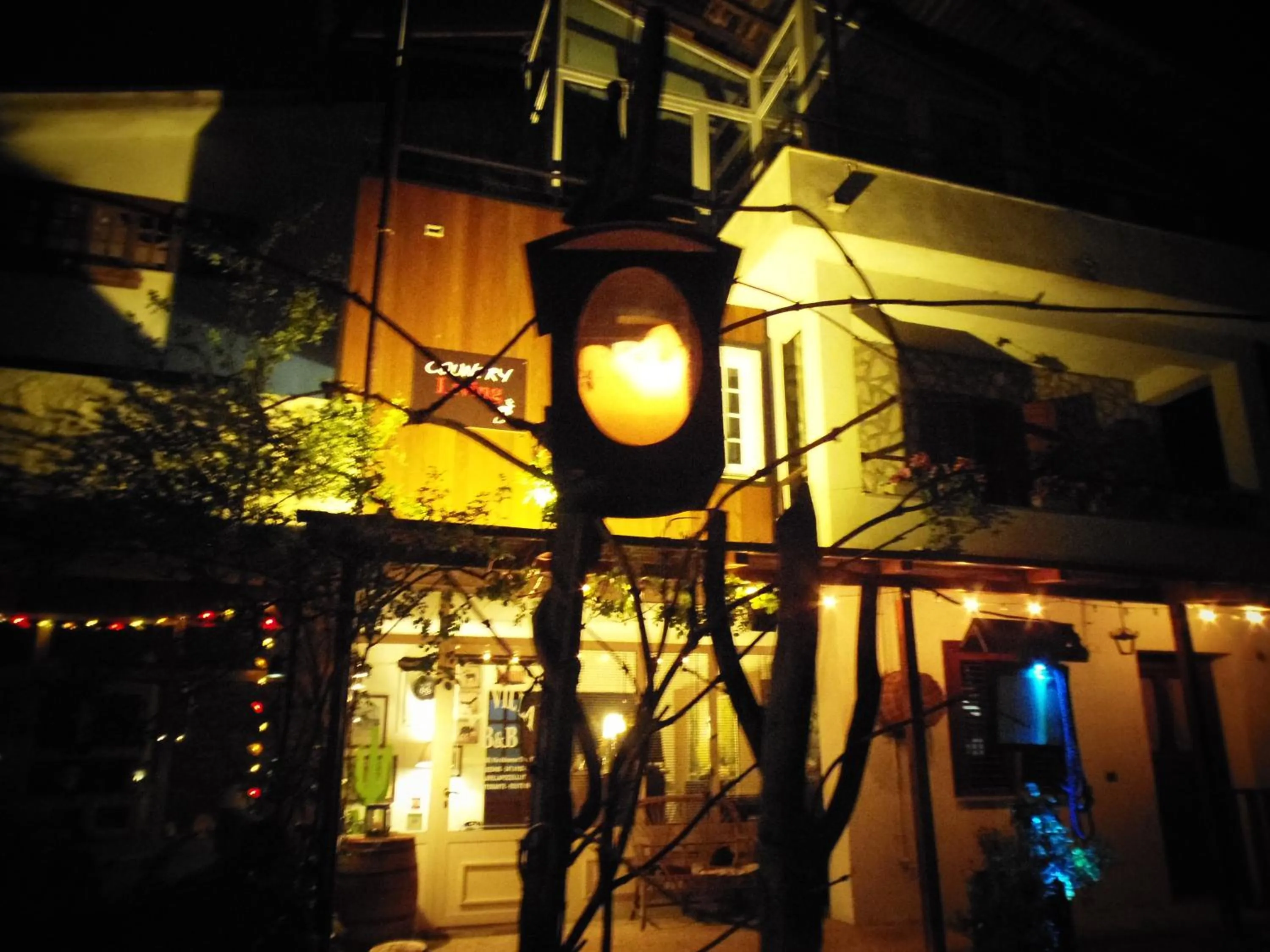 Area and facilities in B&B La Villa