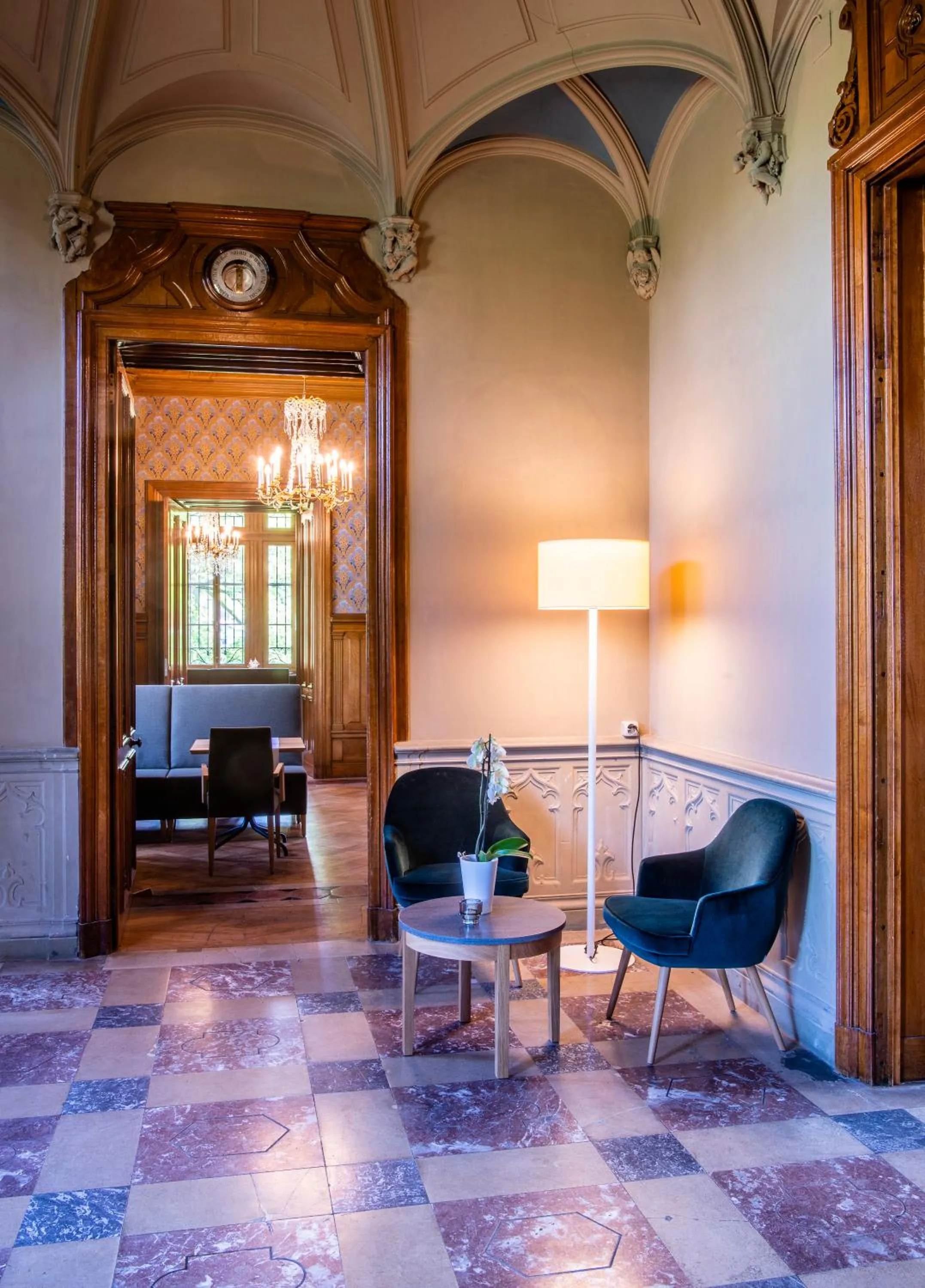 Lobby or reception in Schloss Schadau - Swiss Historic Hotel