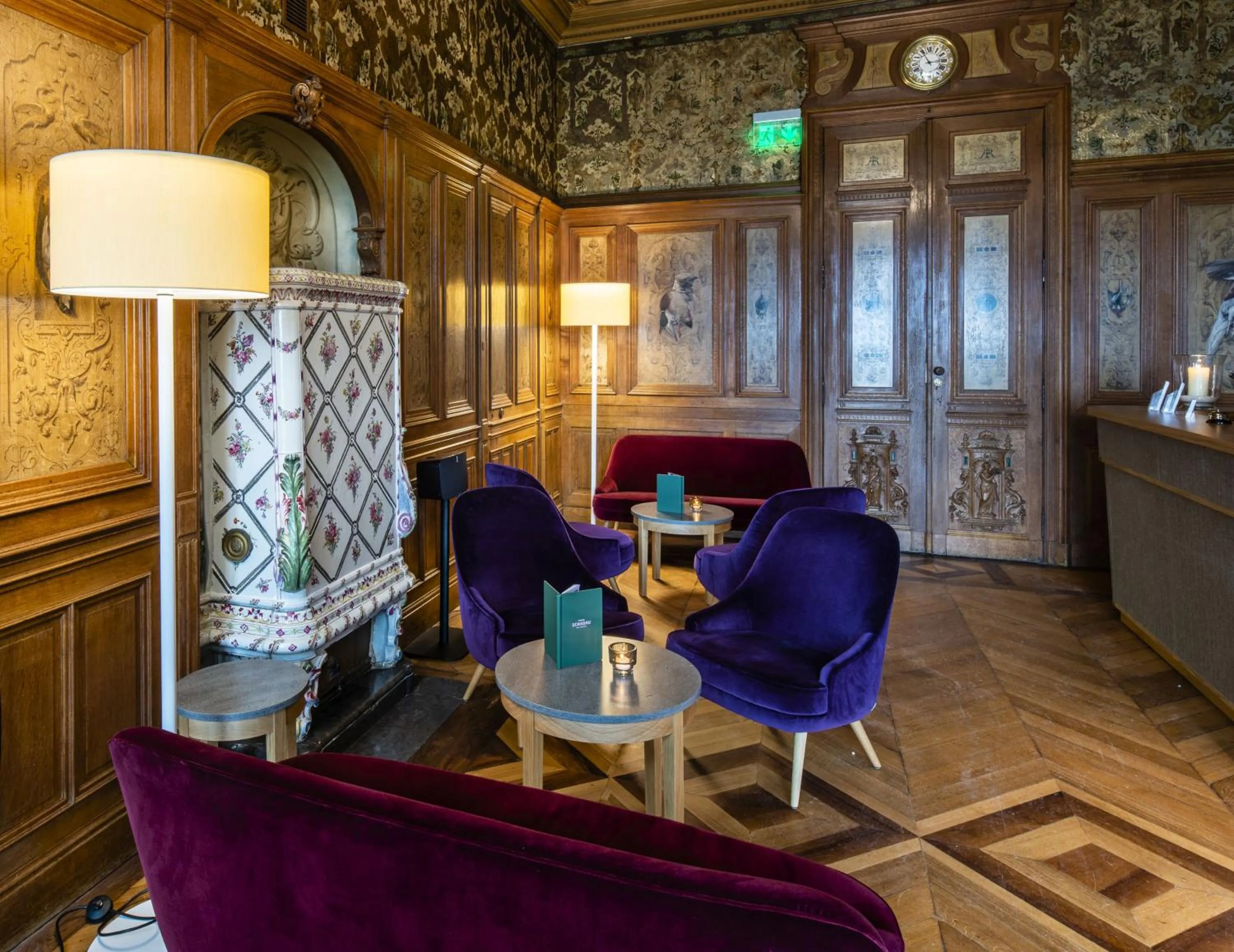 Lounge or bar in Schloss Schadau - Swiss Historic Hotel