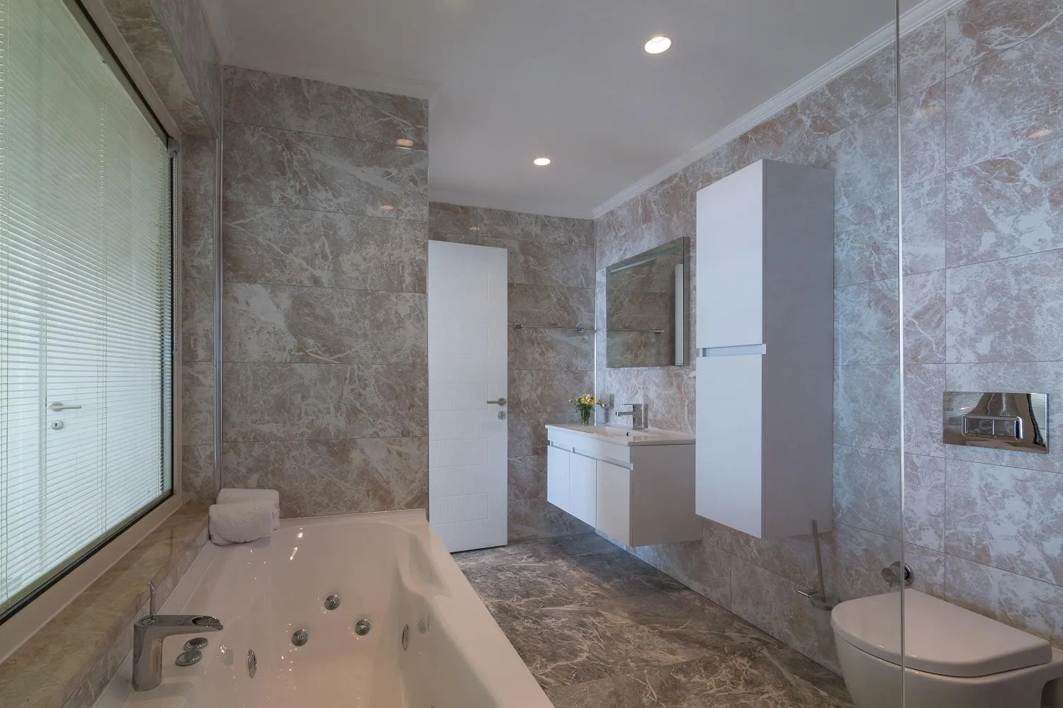 Bathroom in Villa La Mer Azur