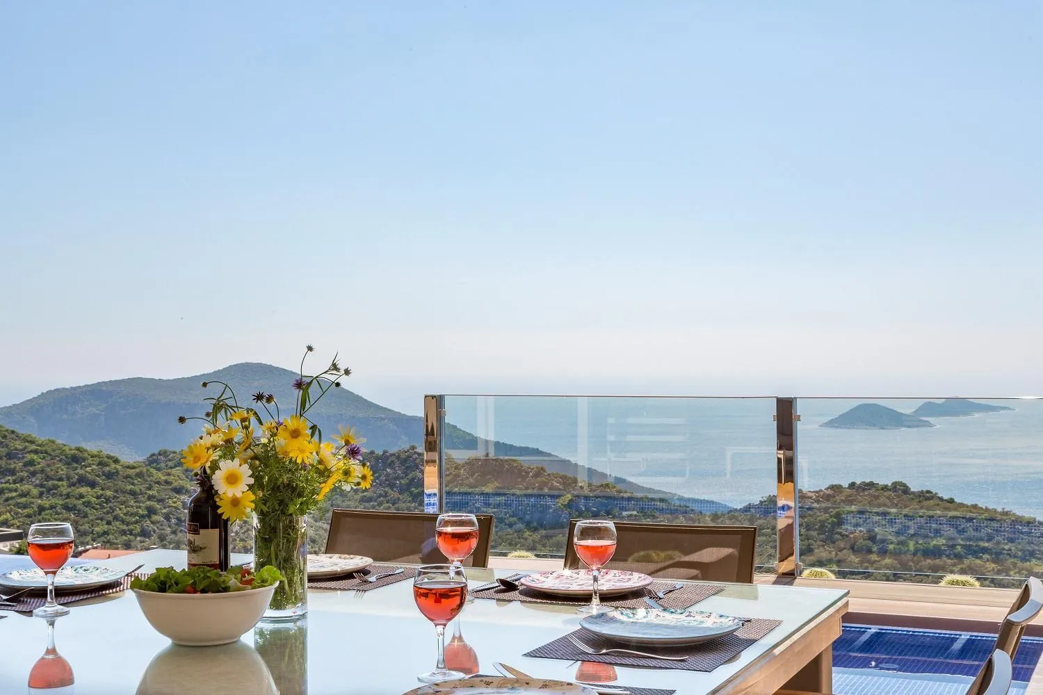 Balcony/Terrace in Villa La Mer Azur