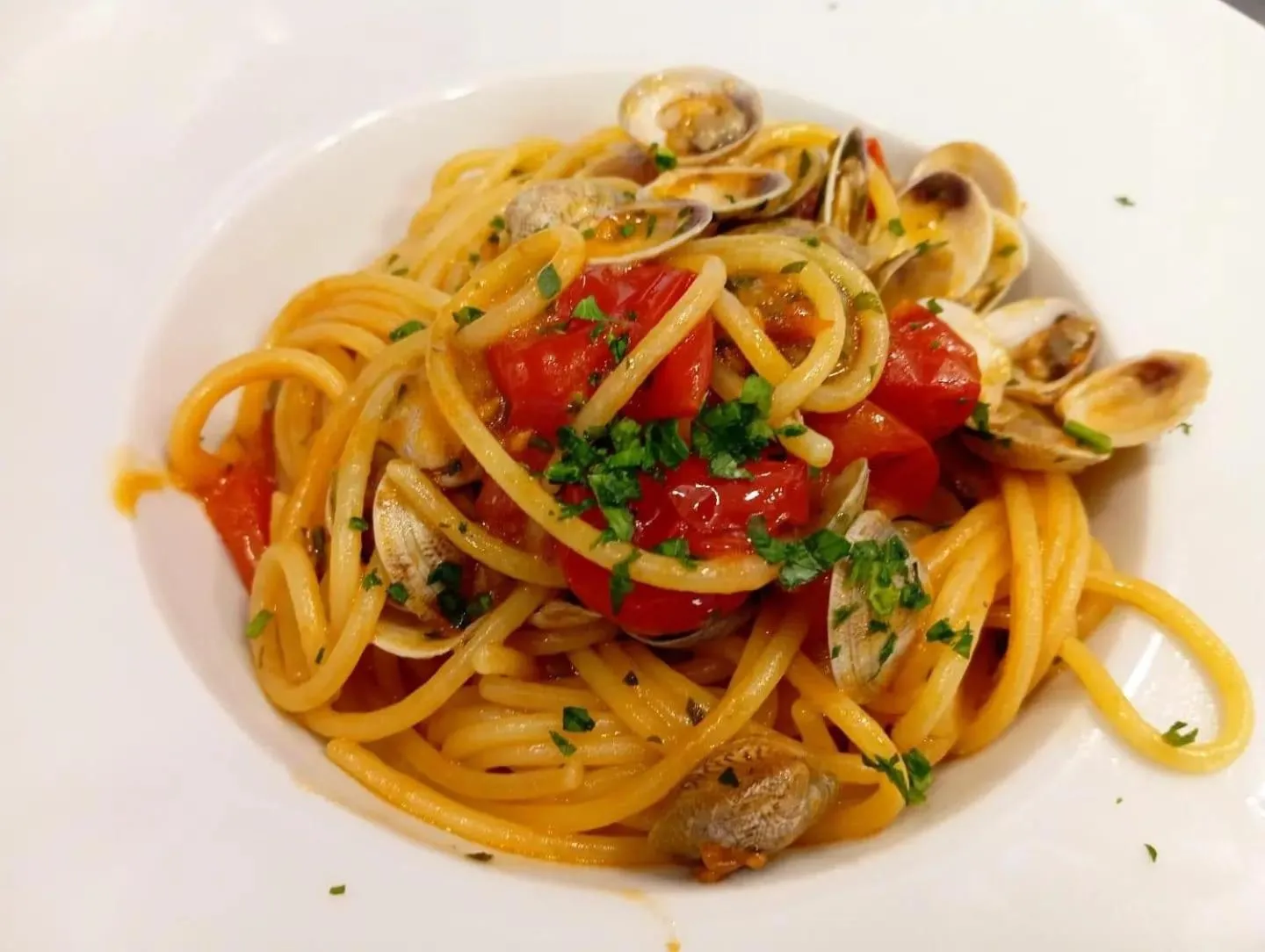 Restaurant/places to eat in Appartamenti Pousada Michelino