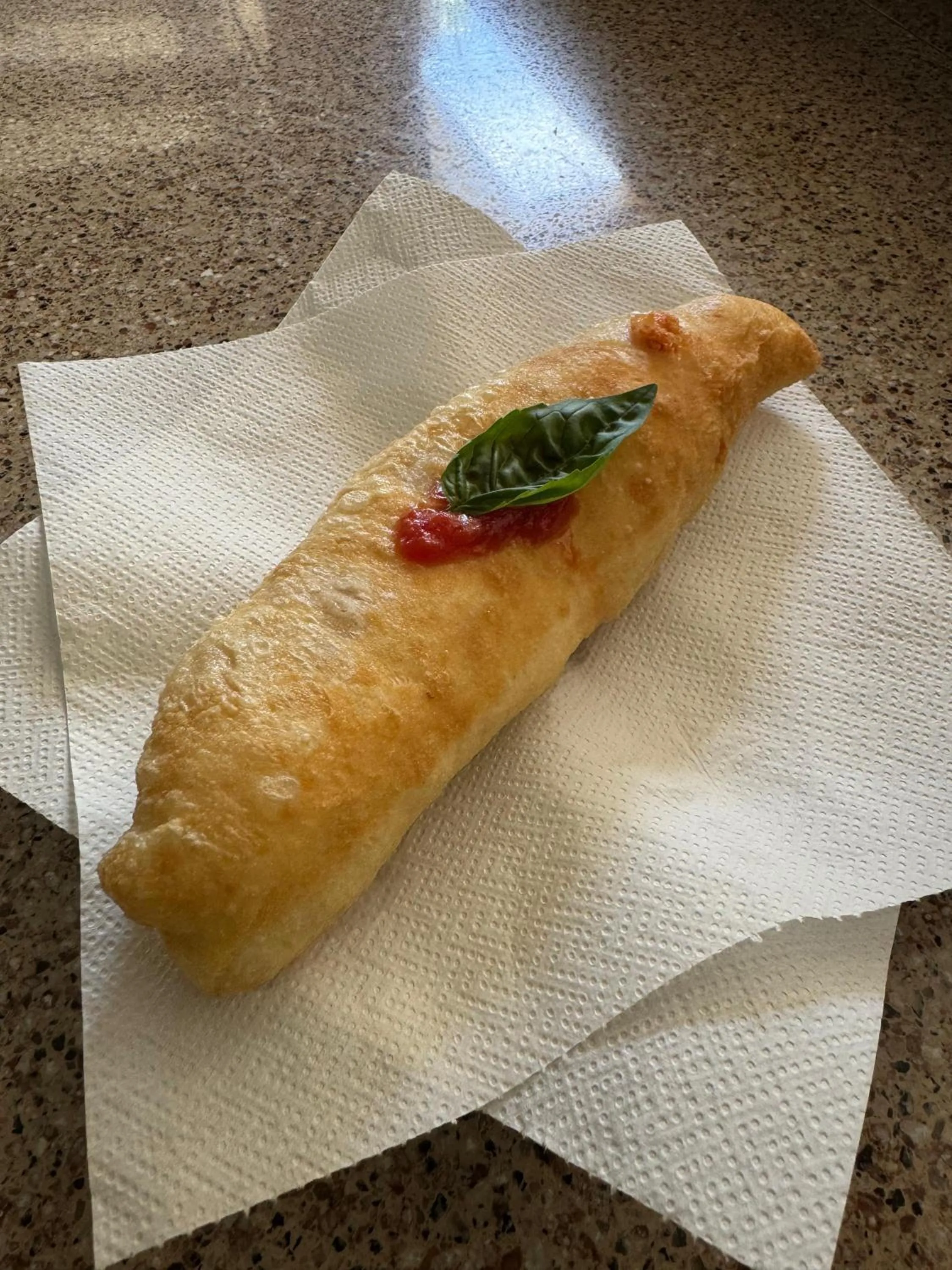 Restaurant/places to eat in Appartamenti Pousada Michelino